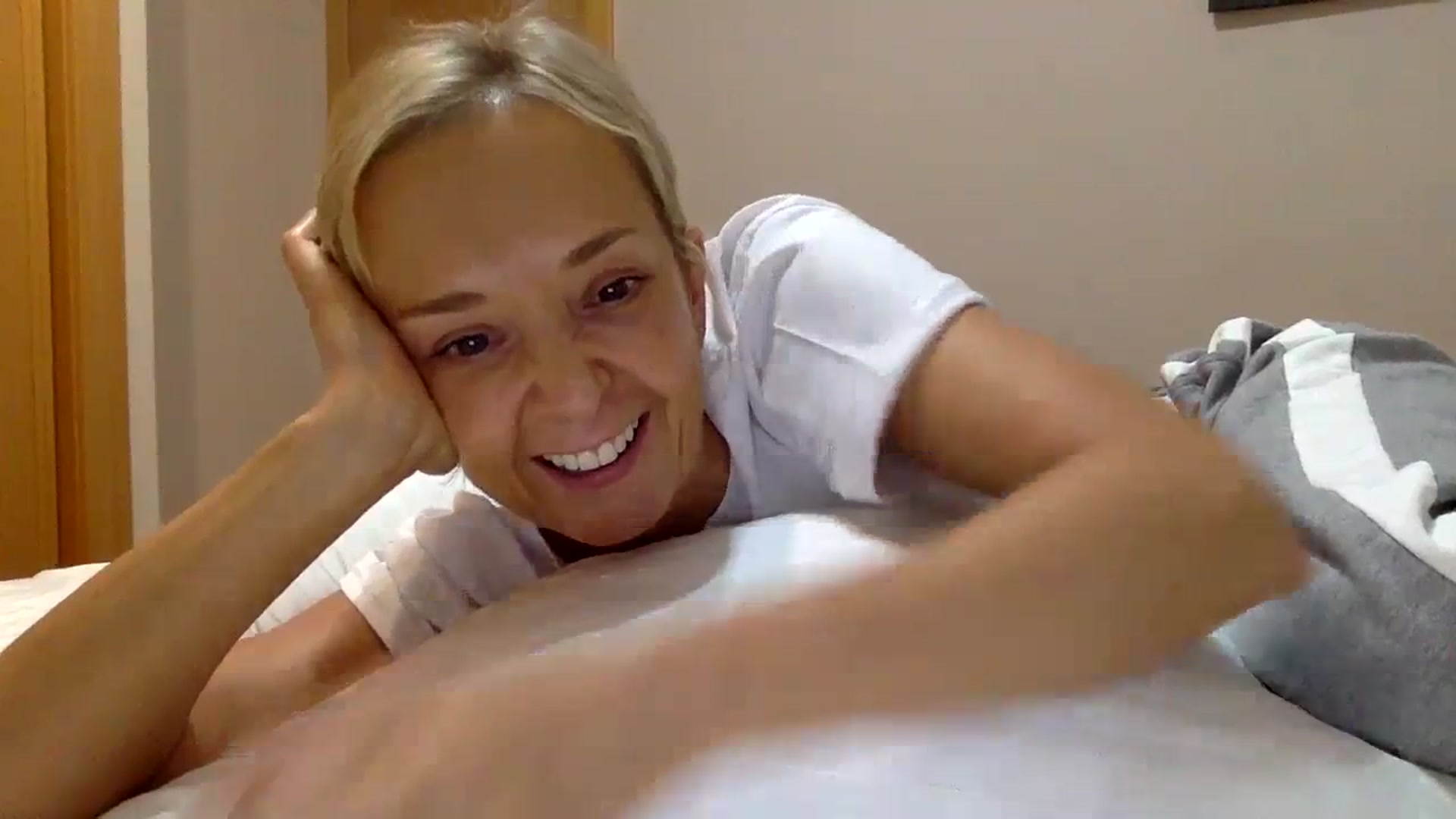 Gallery image thumbnail from Aimeee555's myfreecams stream on, 09/28/2023, 20:24 image 20 of 20