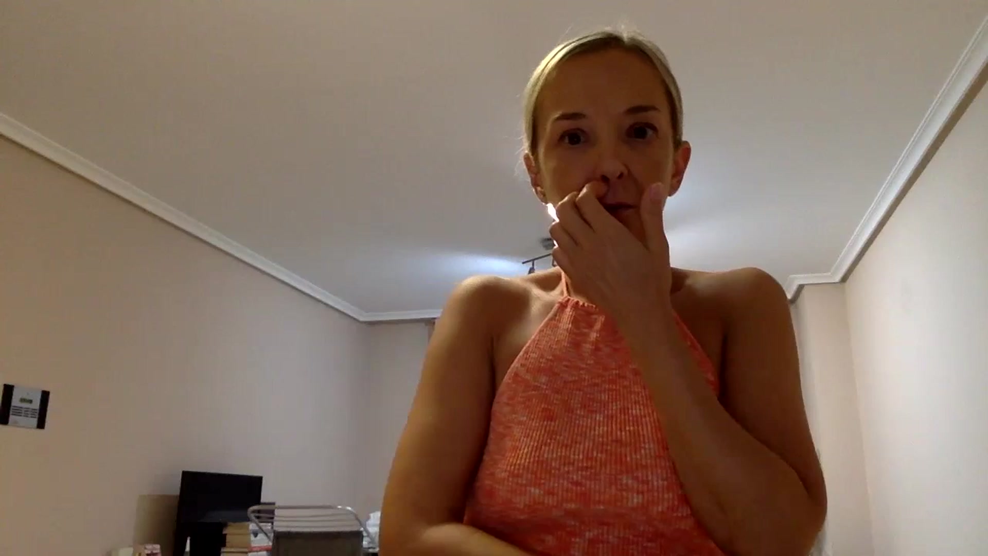 Gallery image thumbnail from Aimeee555's myfreecams stream on, 10/09/2023, 20:43 image 12 of 20