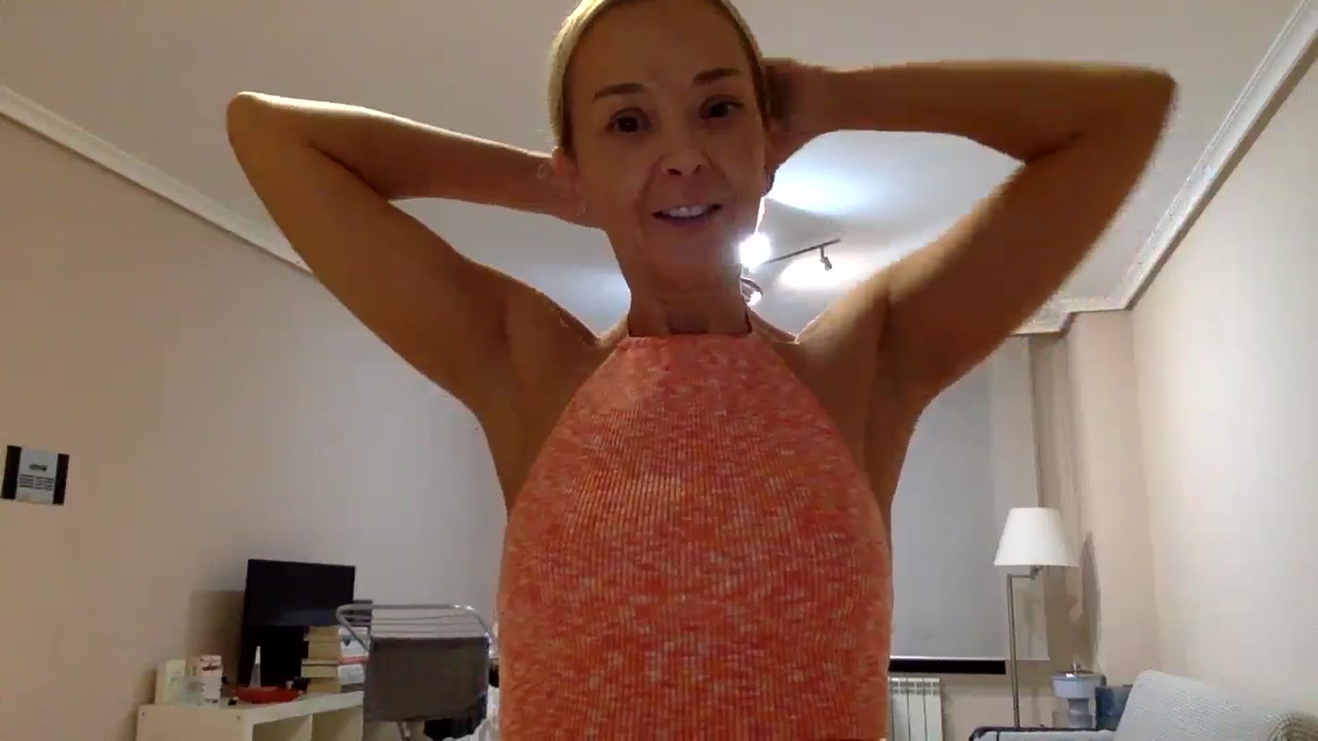 Gallery image thumbnail from Aimeee555's myfreecams stream on, 10/09/2023, 20:43 image 5 of 20