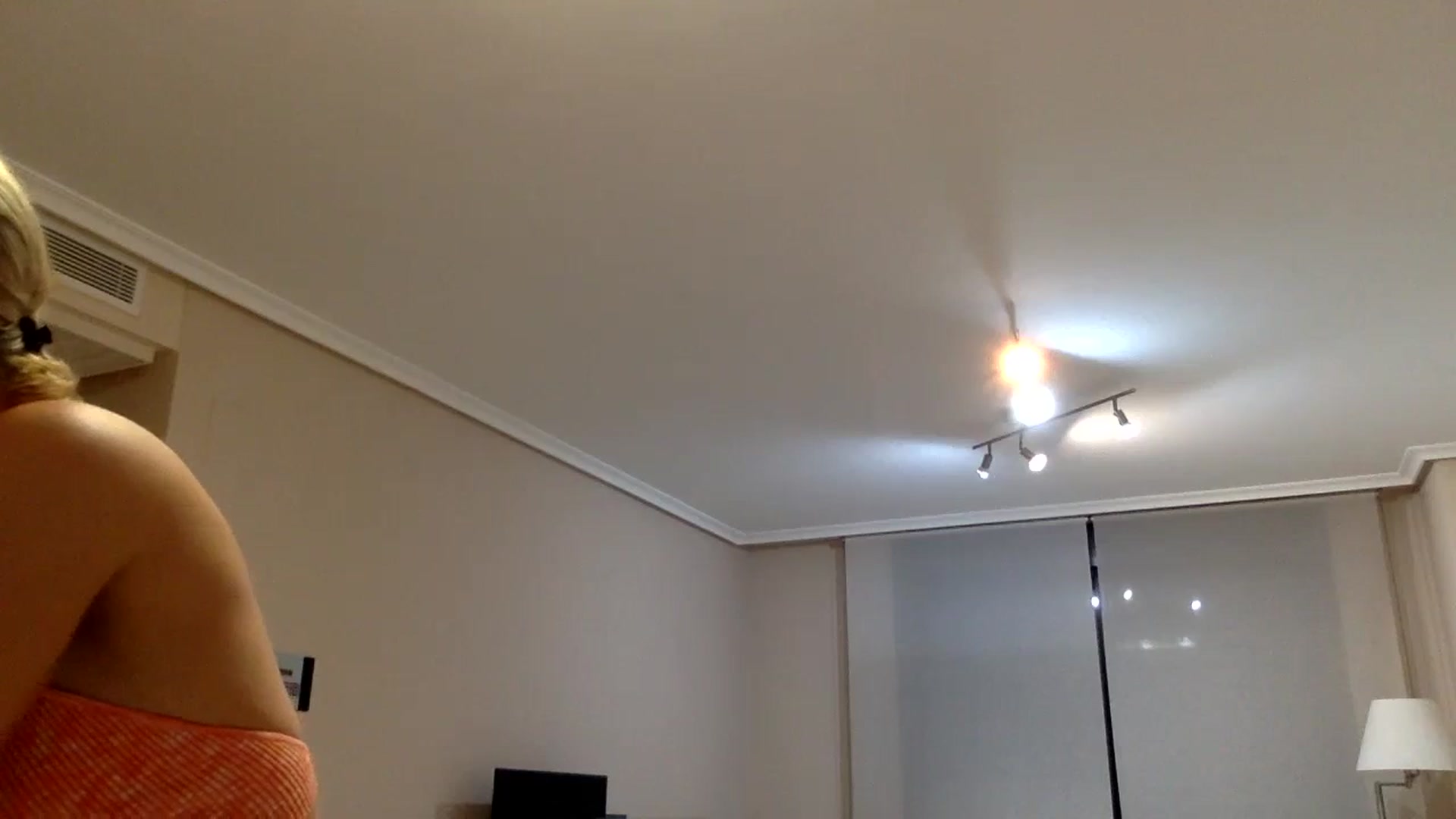 Gallery image thumbnail from Aimeee555's myfreecams stream on, 10/09/2023, 20:43 image 3 of 20
