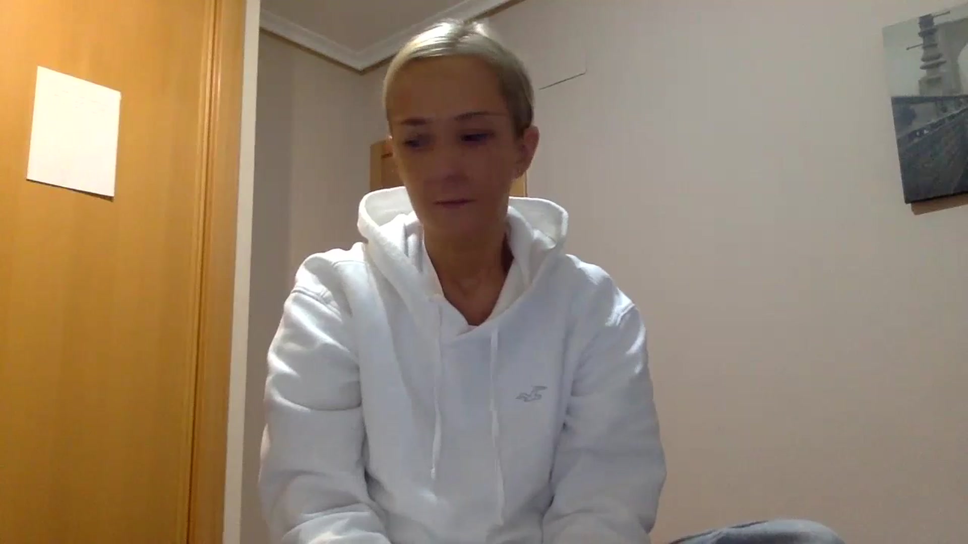 Gallery image thumbnail from Aimeee555's myfreecams stream on, 10/30/2023, 21:12 image 14 of 20
