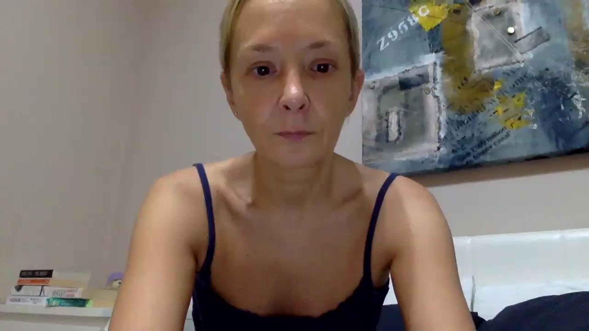 Gallery image thumbnail from Aimeee555's myfreecams stream on, 10/31/2023, 22:28 image 5 of 20