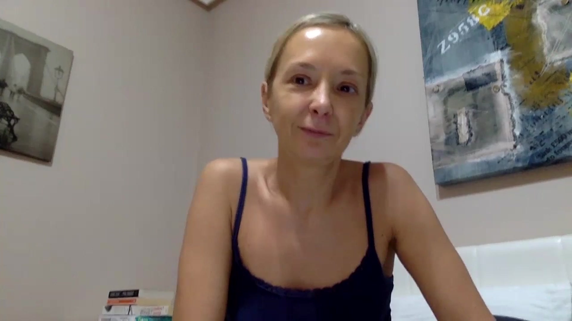 Gallery image thumbnail from Aimeee555's myfreecams stream on, 10/31/2023, 22:28 image 19 of 20