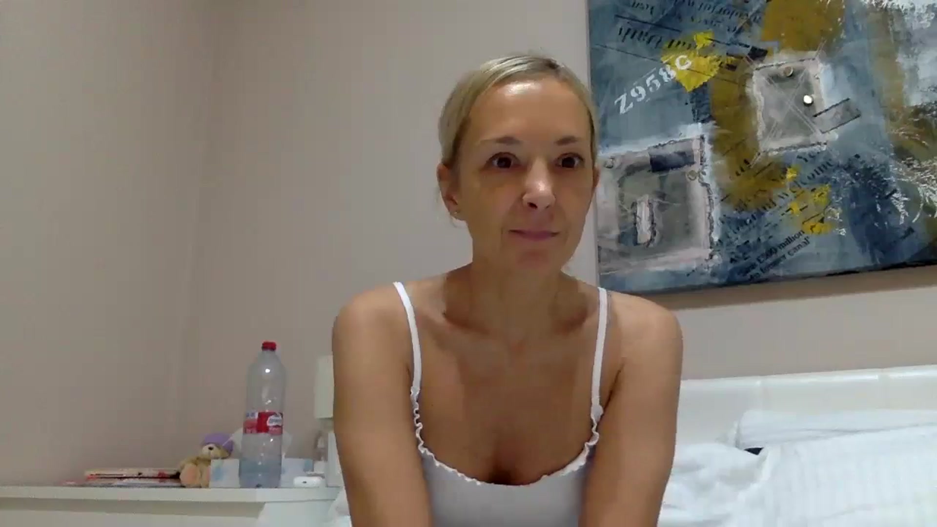 Gallery image thumbnail from Aimeee555's myfreecams stream on, 11/06/2023, 20:52 image 5 of 20
