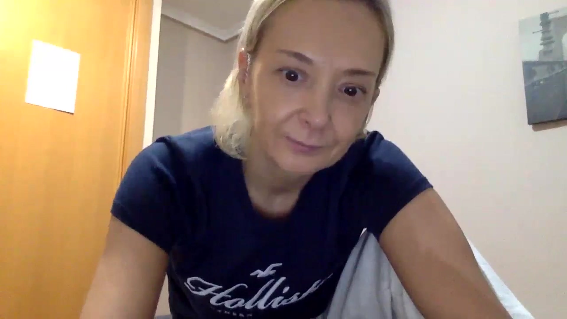 Gallery image thumbnail from Aimeee555's myfreecams stream on, 11/22/2023, 23:22 image 19 of 20