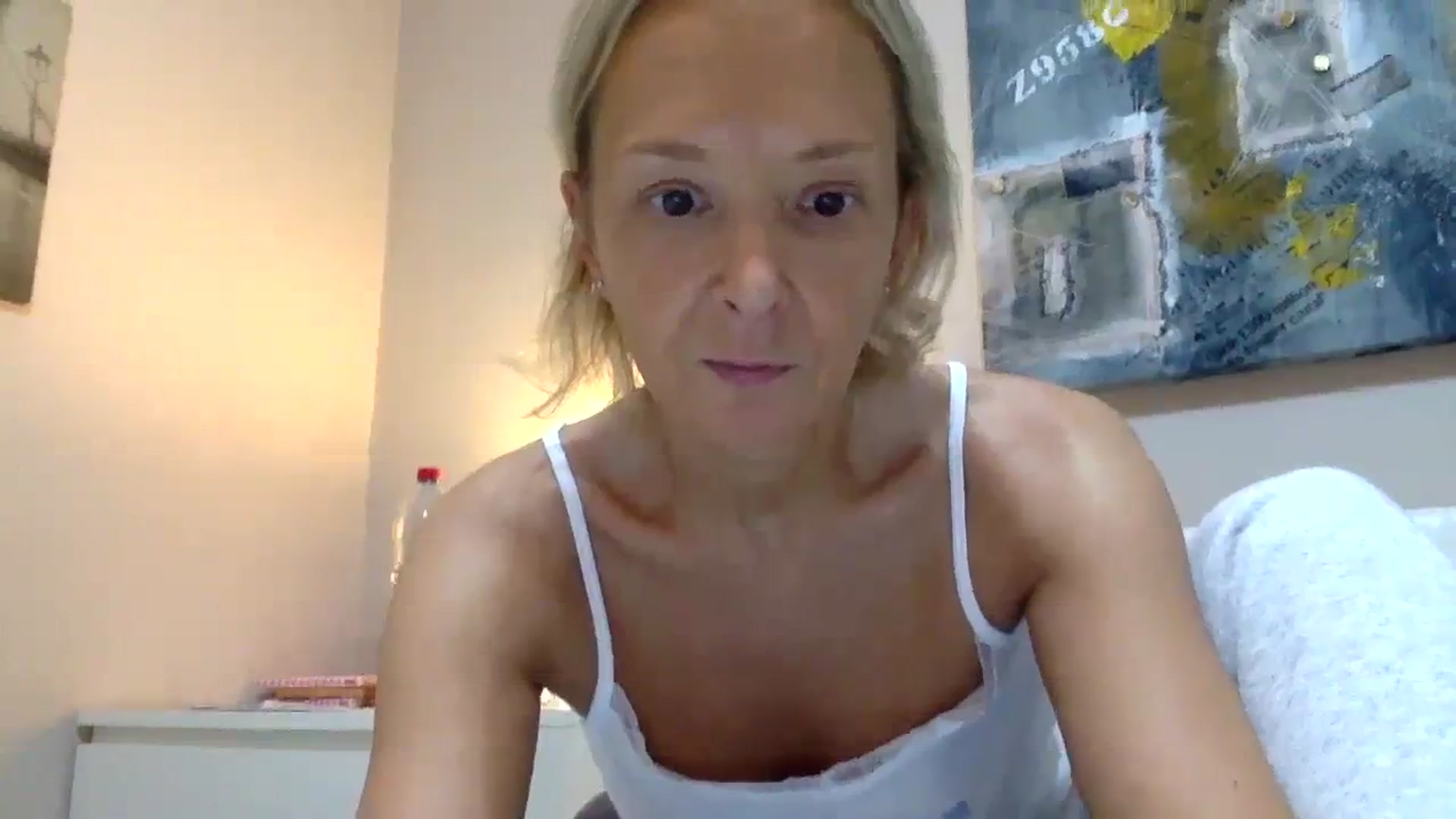 Gallery image thumbnail from Aimeee555's myfreecams stream on, 11/30/2023, 20:45 image 3 of 20