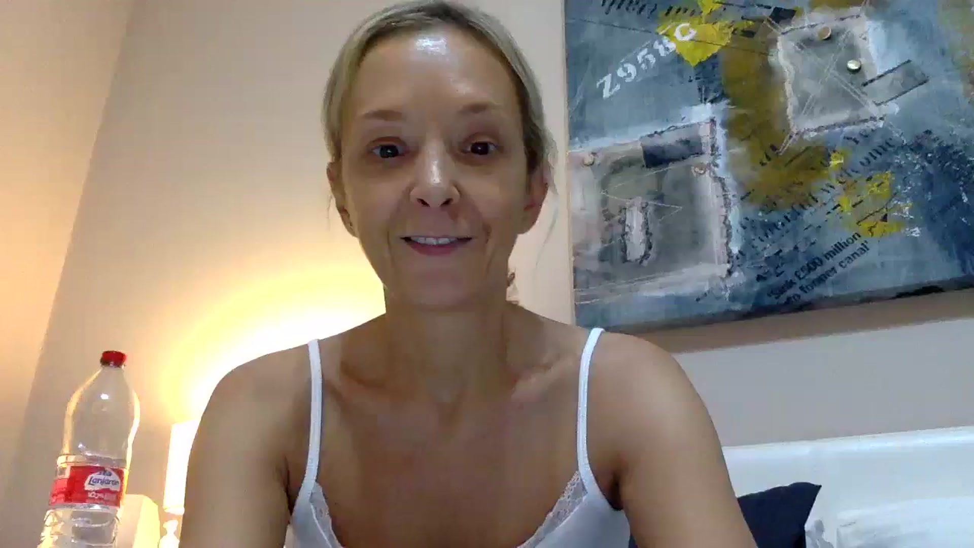 Gallery image thumbnail from Aimeee555's myfreecams stream on, 11/30/2023, 20:45 image 17 of 20