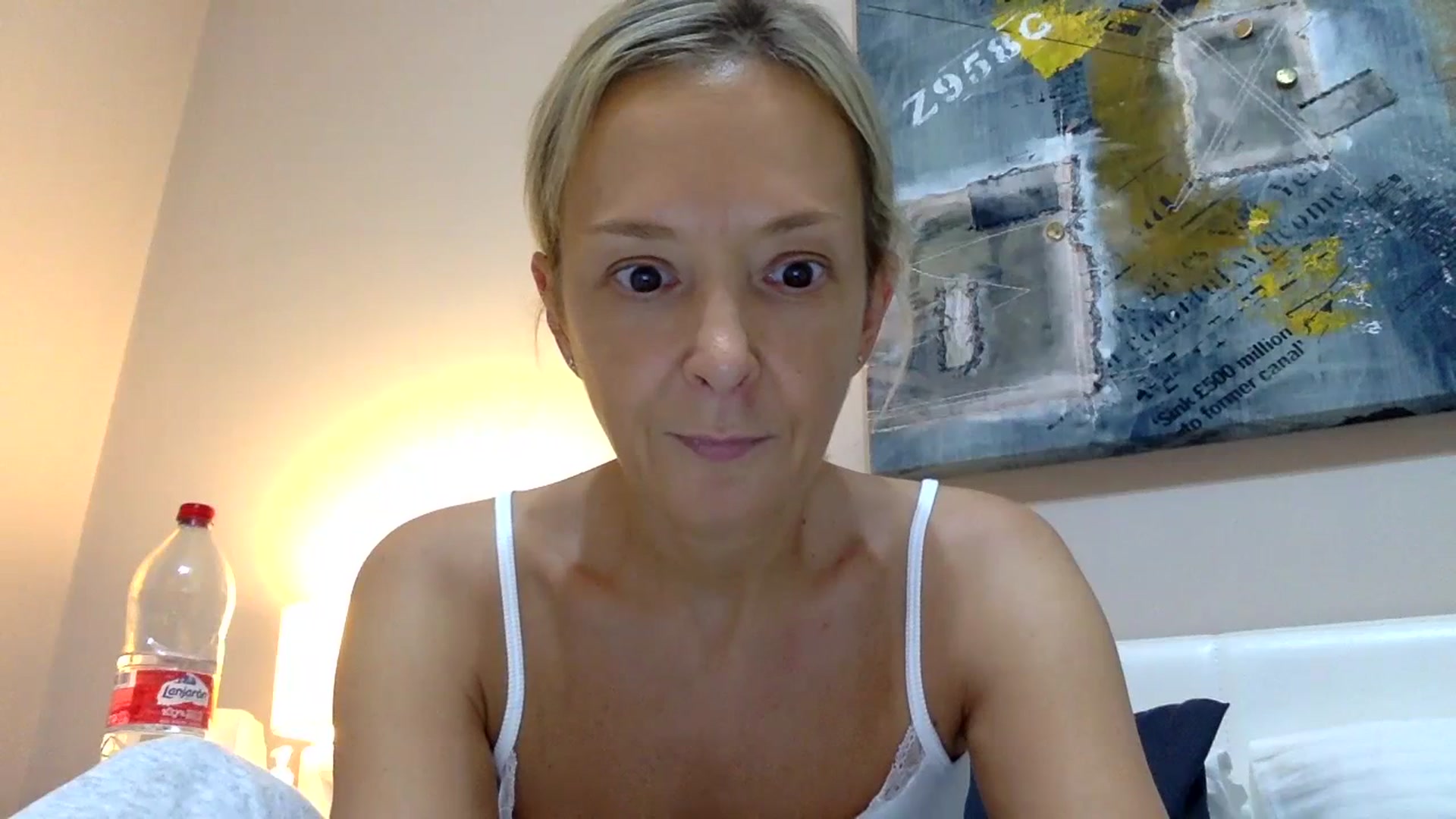 Gallery image thumbnail from Aimeee555's myfreecams stream on, 11/30/2023, 20:45 image 18 of 20