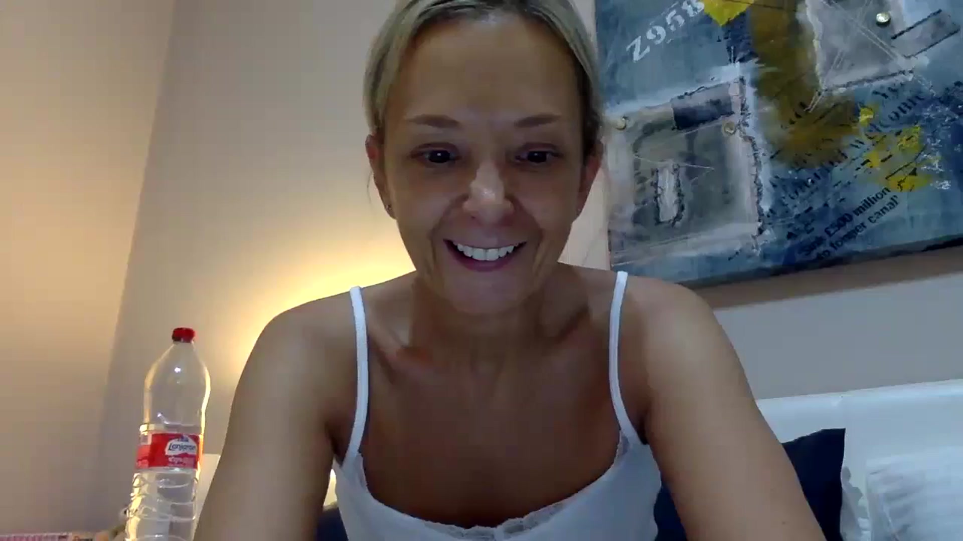 Gallery image thumbnail from Aimeee555's myfreecams stream on, 11/30/2023, 20:45 image 16 of 20
