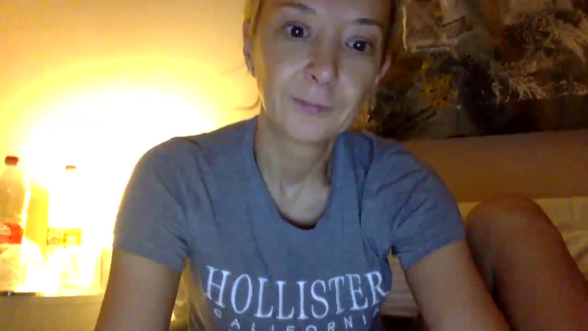 Gallery image thumbnail from Aimeee555's myfreecams stream on, 12/07/2023, 13:50 image 9 of 20
