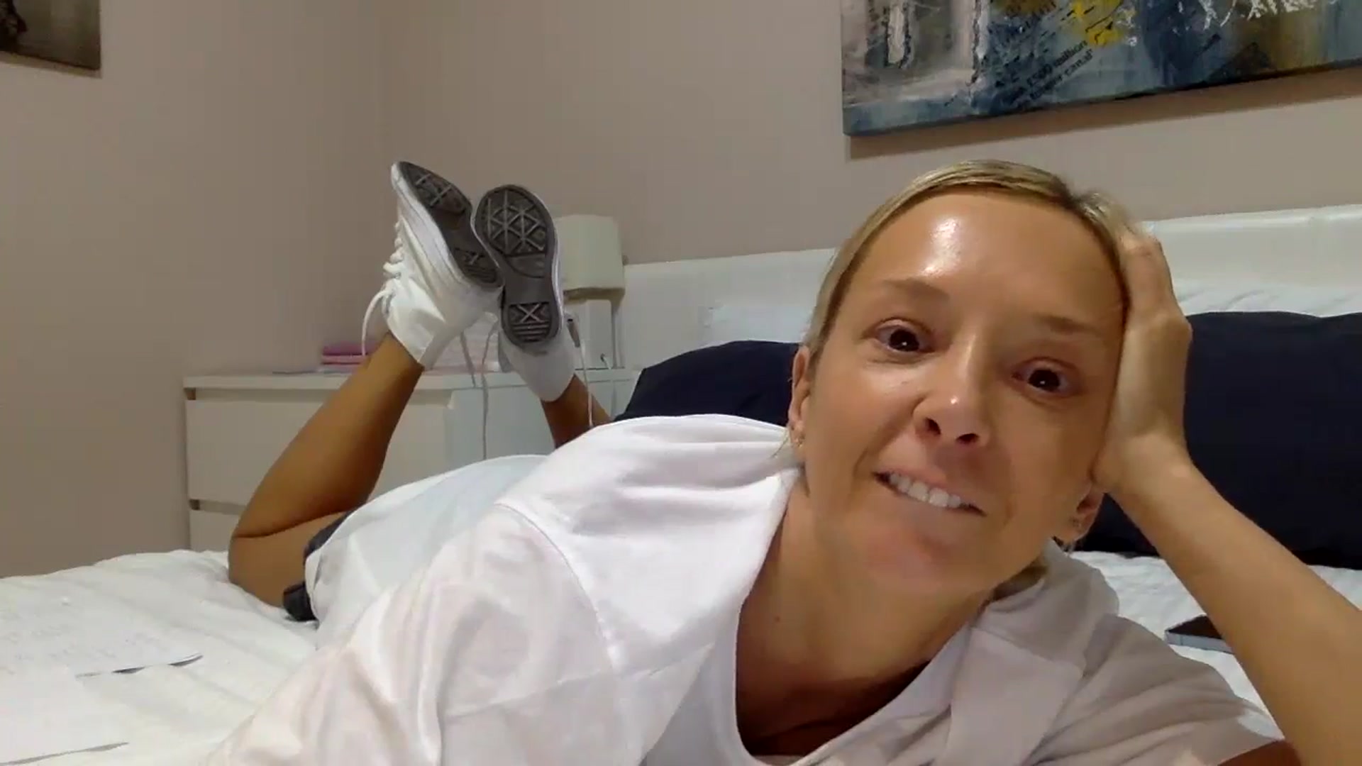 Gallery image thumbnail from Aimeee555's myfreecams stream on, 12/07/2023, 18:40 image 15 of 20