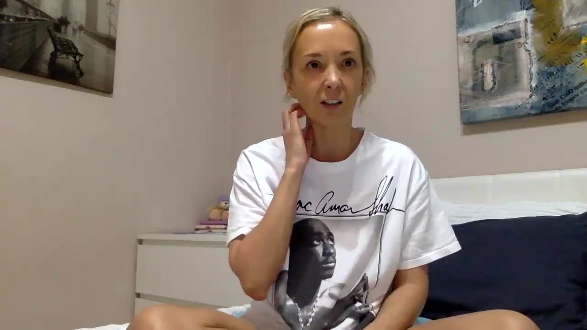Gallery image thumbnail from Aimeee555's myfreecams stream on, 12/09/2023, 22:07 image 15 of 20