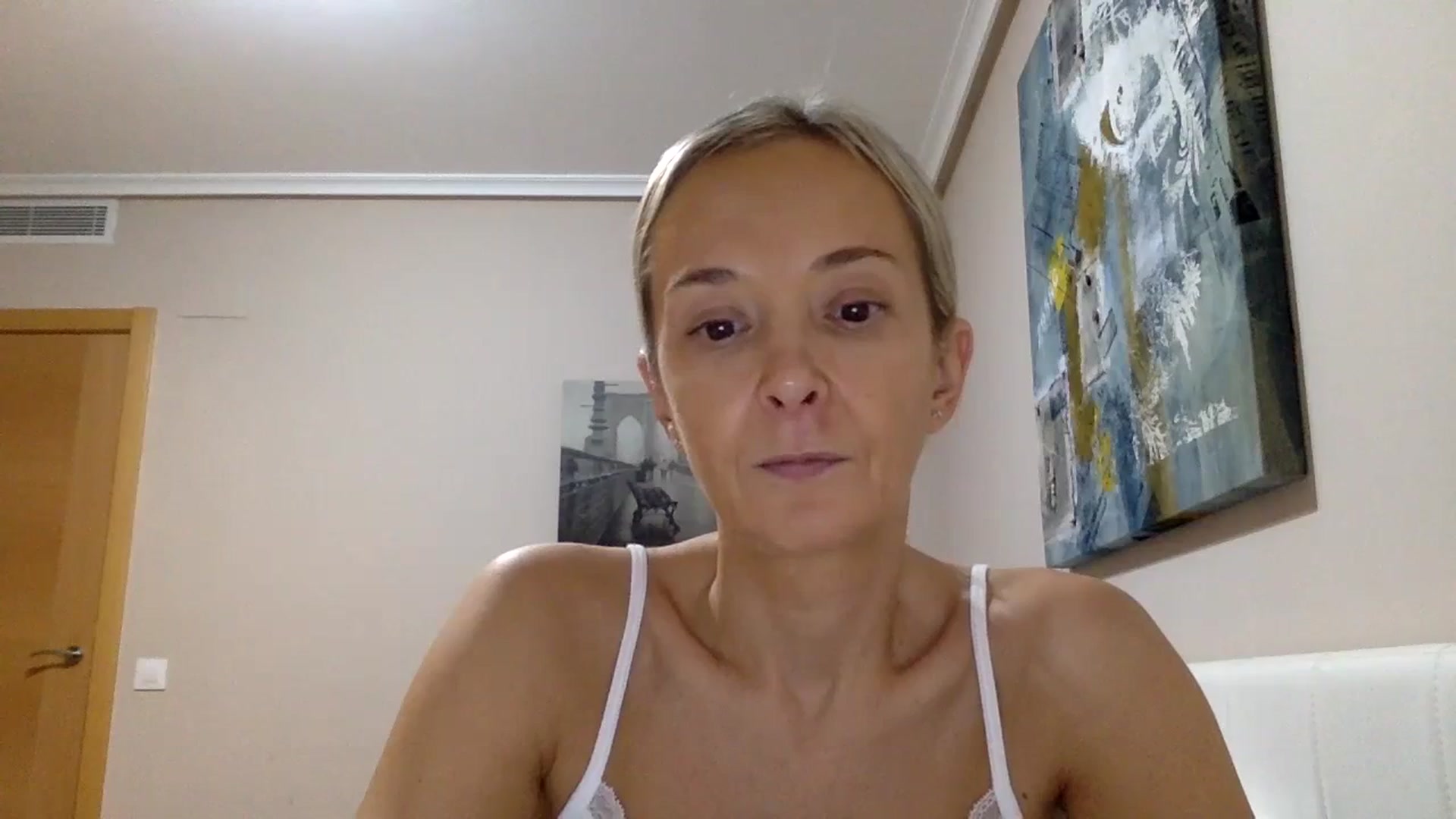 Gallery image thumbnail from Aimeee555's myfreecams stream on, 12/22/2023, 22:14 image 18 of 20