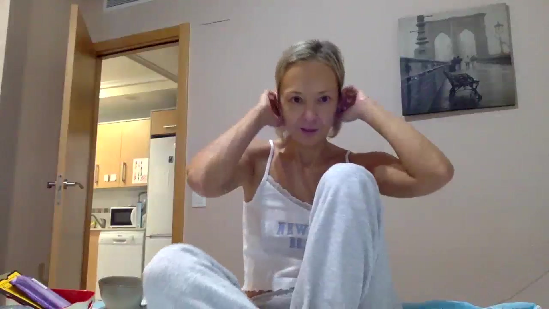 Gallery image thumbnail from Aimeee555's myfreecams stream on, 12/27/2023, 16:49 image 8 of 20