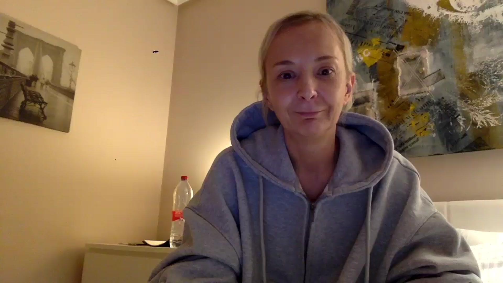 Gallery image thumbnail from Aimeesdf's myfreecams stream on, 03/14/2026, 20:57 image 13 of 20
