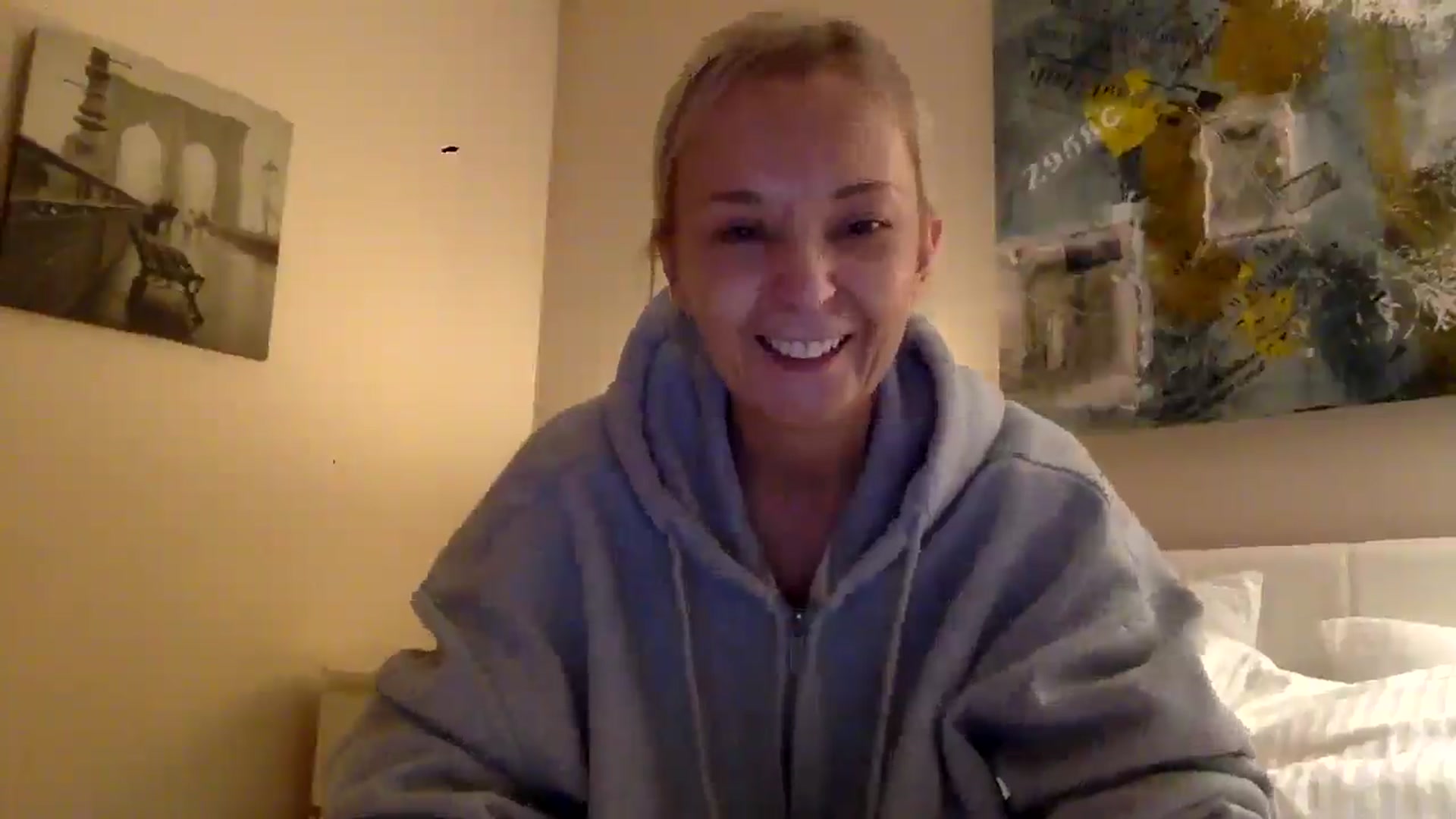 Gallery image thumbnail from Aimeesdf's myfreecams stream on, 03/14/2026, 20:57 image 8 of 20
