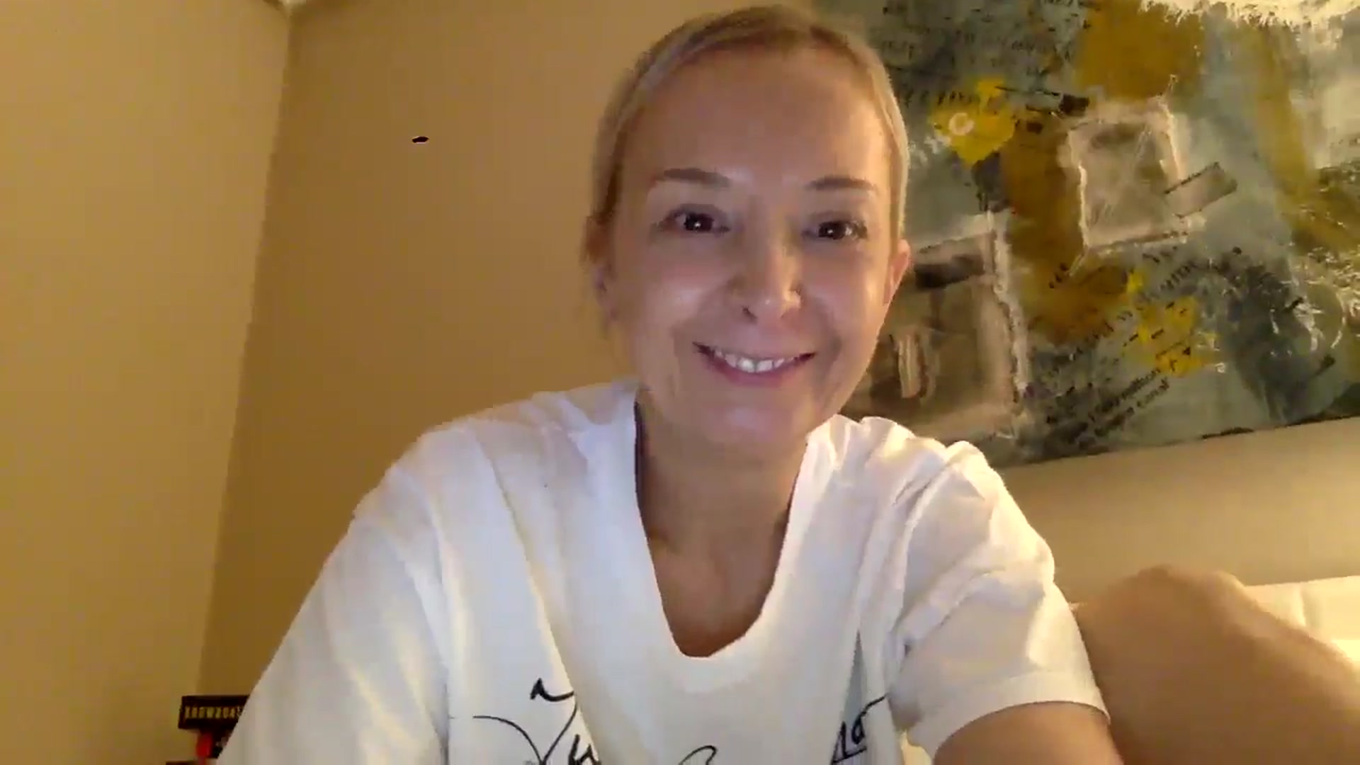Gallery image thumbnail from Aimeesdf's myfreecams stream on, 03/27/2026, 19:30 image 13 of 20