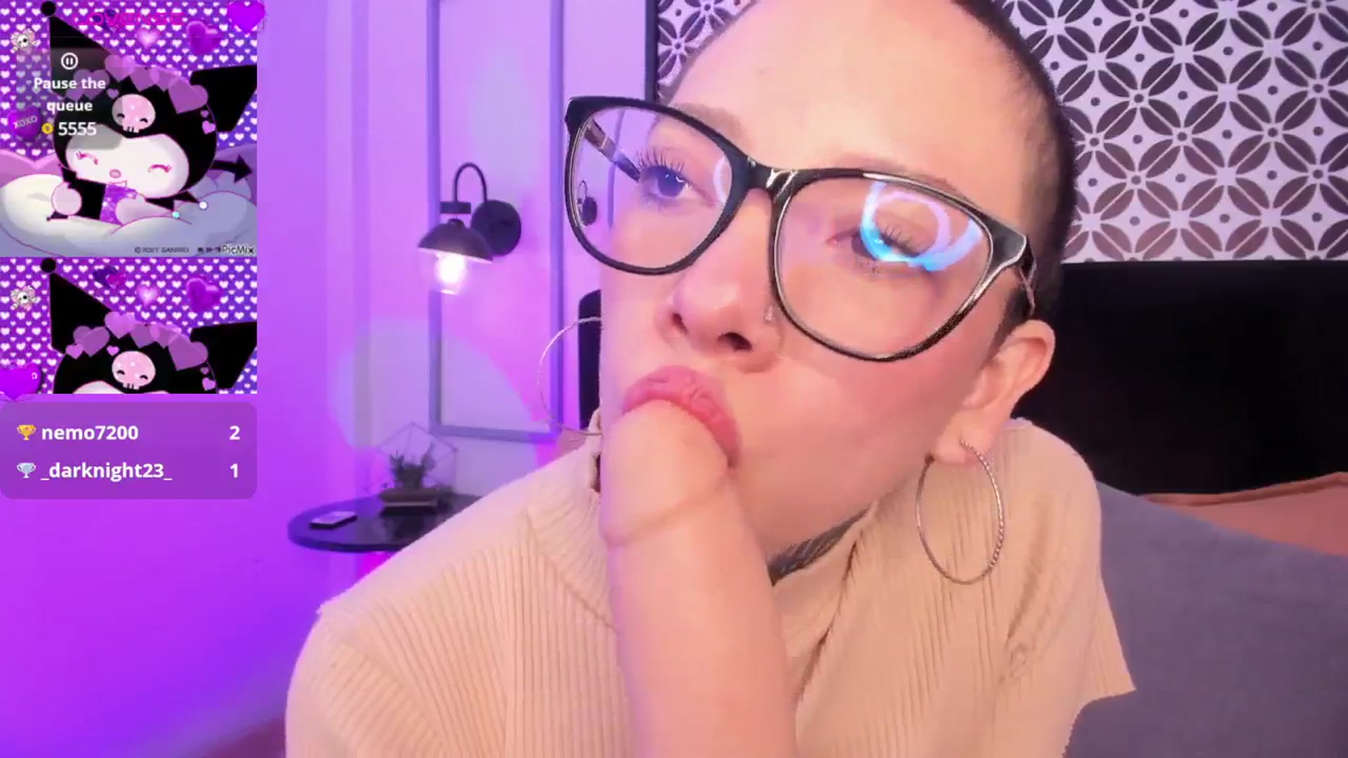 Gallery image thumbnail from Aimi_au's myfreecams stream on, 10/03/2024, 24:01 image 12 of 20