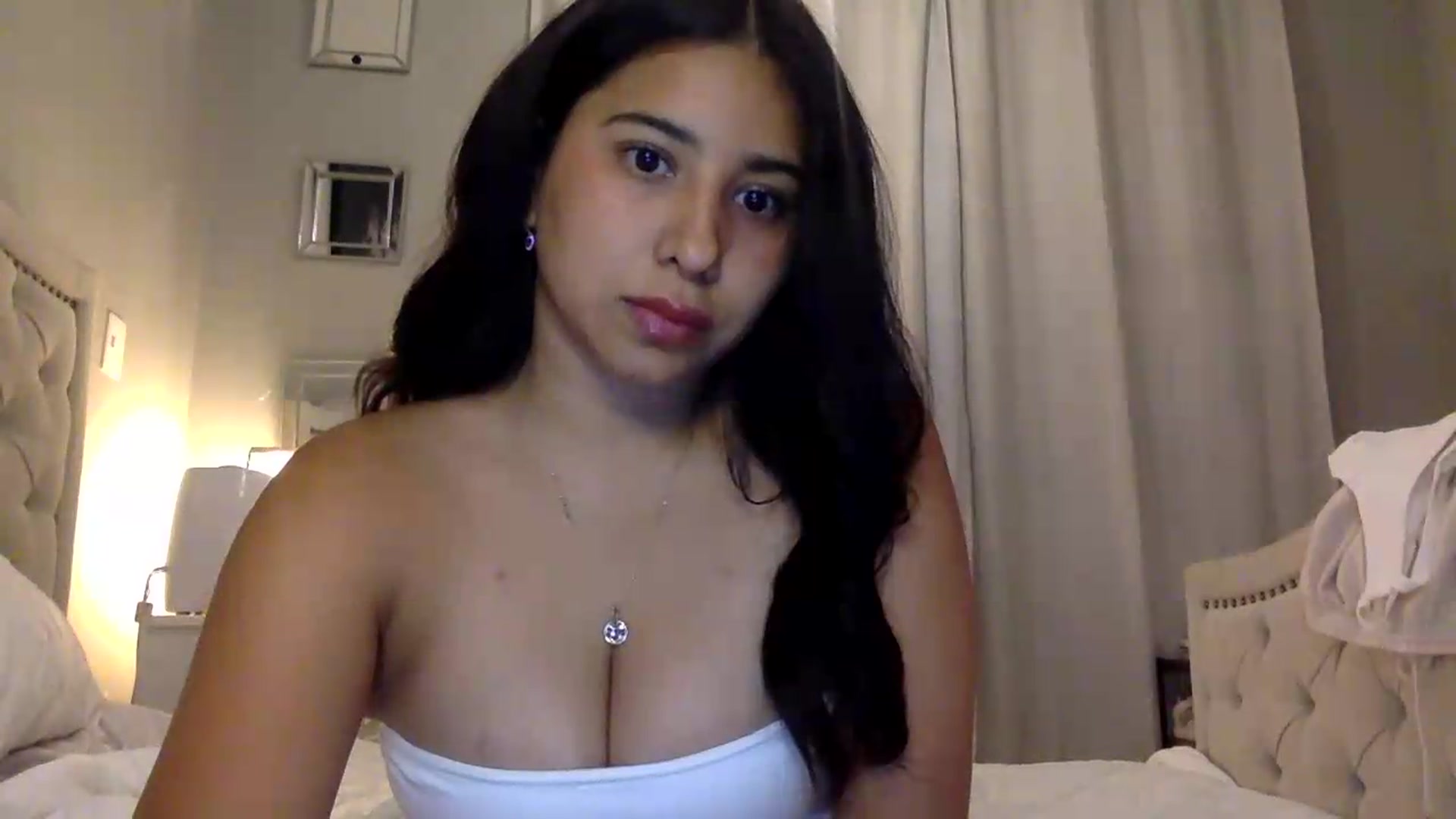 Gallery image thumbnail from Airabella28's myfreecams stream on, 05/11/2026, 01:27 image 7 of 20