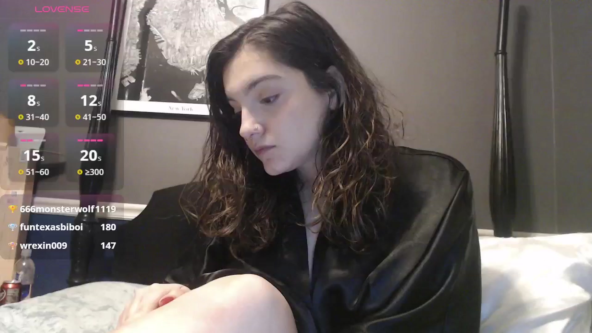 Gallery image thumbnail from AireJolene_'s myfreecams stream on, 01/28/2025, 07:14 image 7 of 20