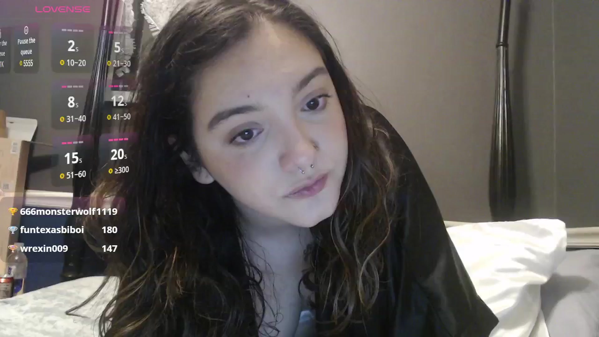 Gallery image thumbnail from AireJolene_'s myfreecams stream on, 01/28/2025, 07:14 image 2 of 20