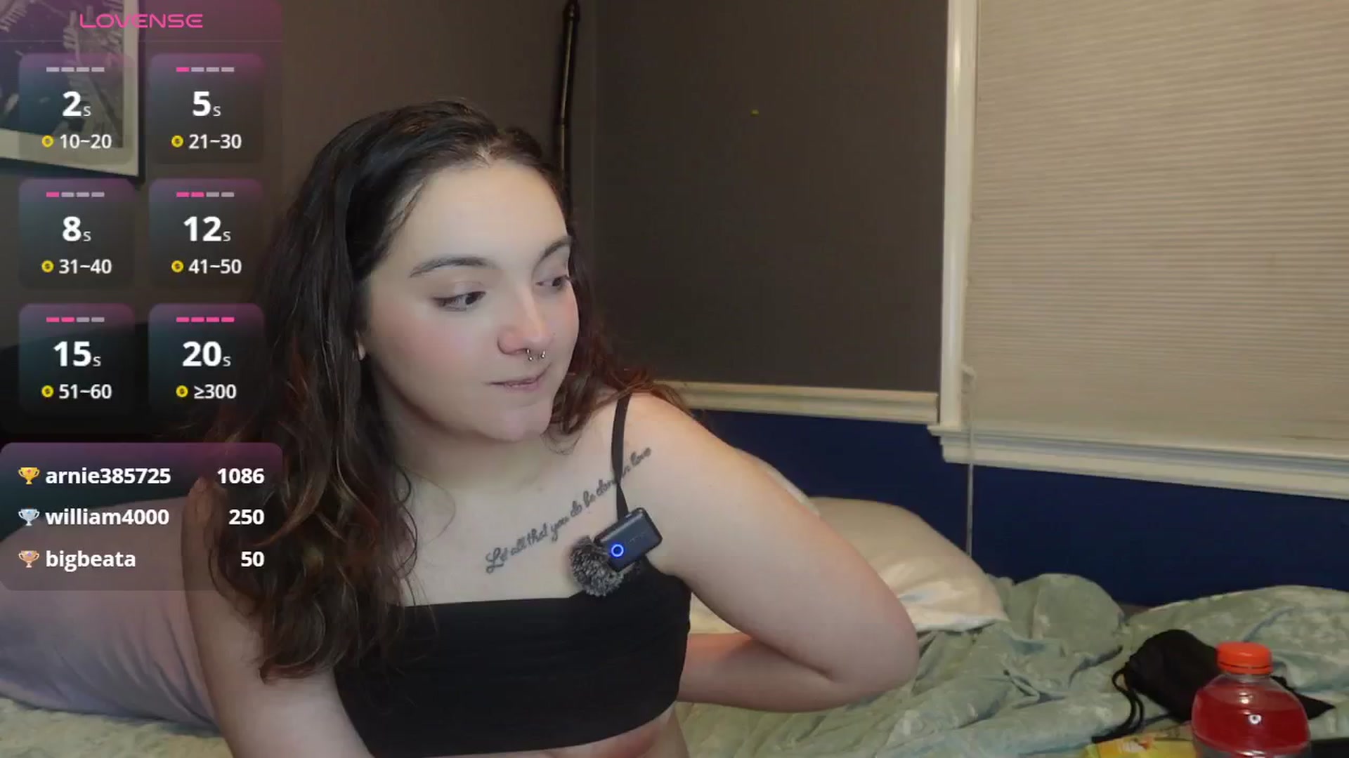 Gallery image thumbnail from AireJolene_'s myfreecams stream on, 02/15/2025, 10:27 image 11 of 20