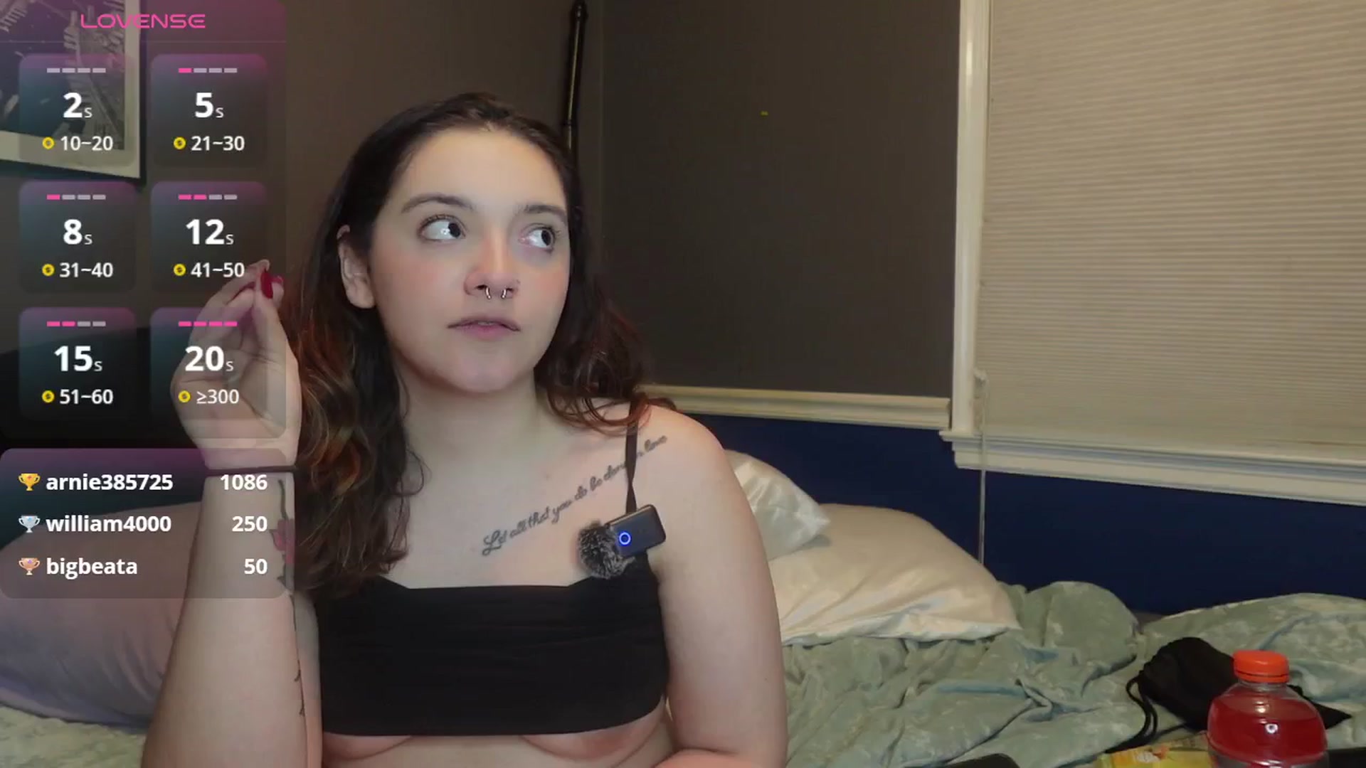 Gallery image thumbnail from AireJolene_'s myfreecams stream on, 02/15/2025, 10:27 image 7 of 20