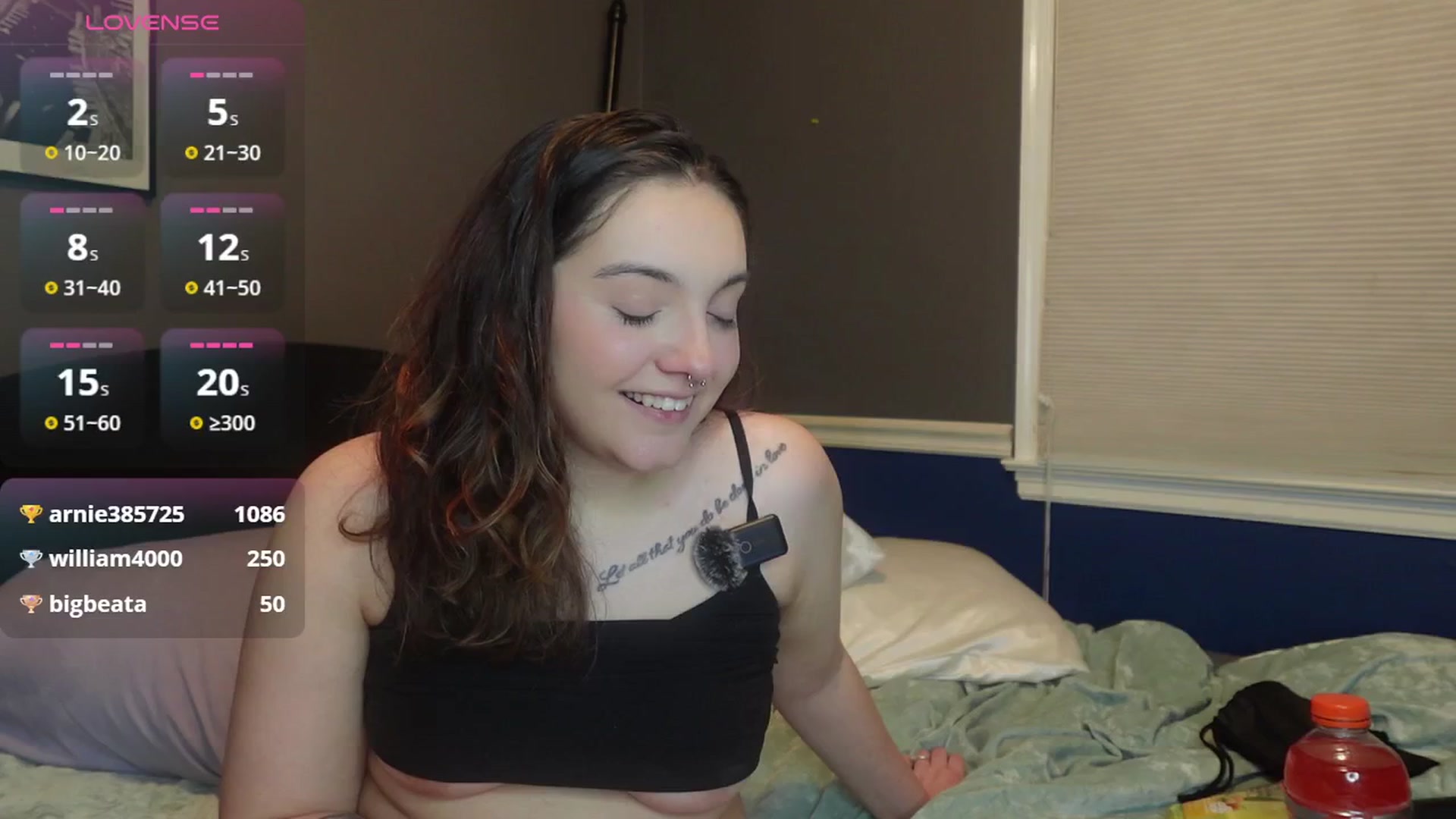 Gallery image thumbnail from AireJolene_'s myfreecams stream on, 02/15/2025, 10:27 image 14 of 20