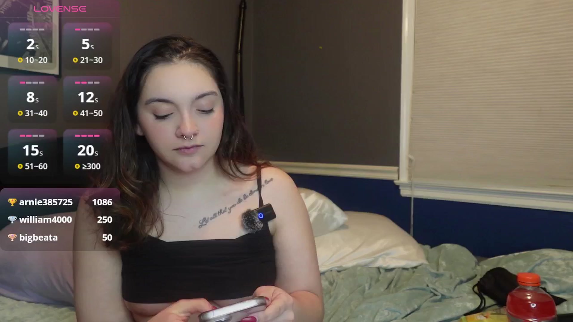 Gallery image thumbnail from AireJolene_'s myfreecams stream on, 02/15/2025, 10:27 image 9 of 20
