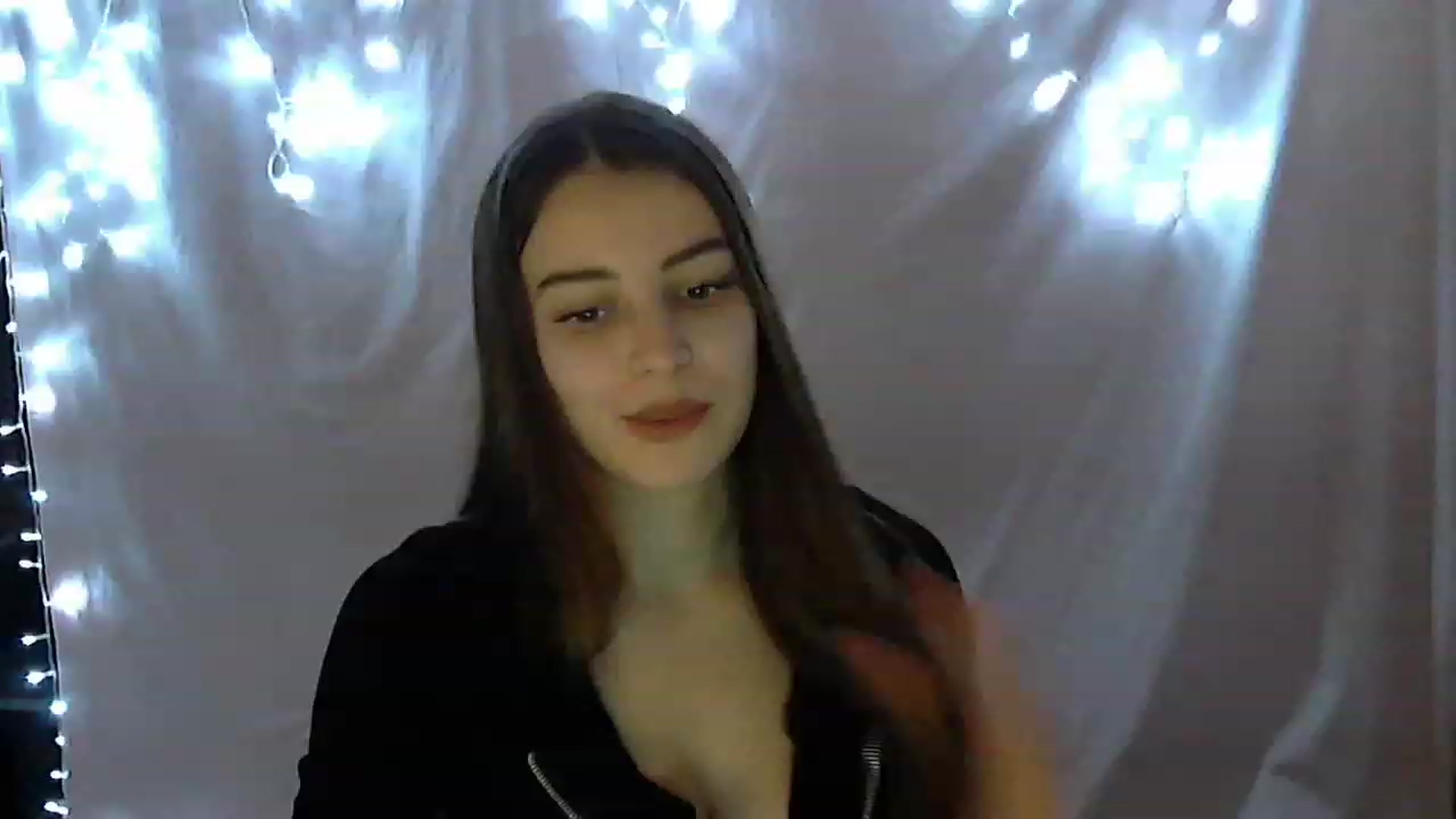 Gallery image thumbnail from Airovissa's myfreecams stream on, 11/14/2022, 13:36 image 2 of 20