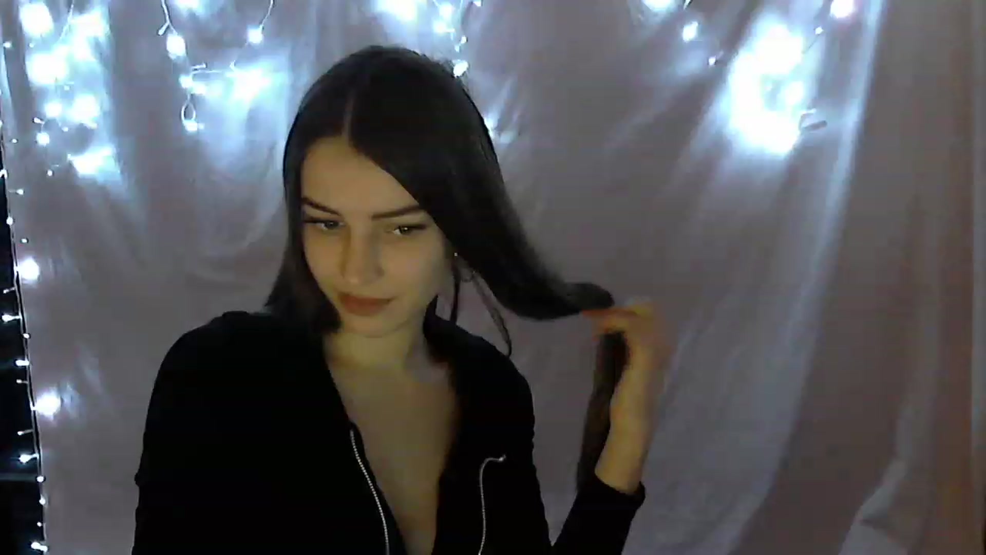 Gallery image thumbnail from Airovissa's myfreecams stream on, 11/14/2022, 14:00 image 14 of 20