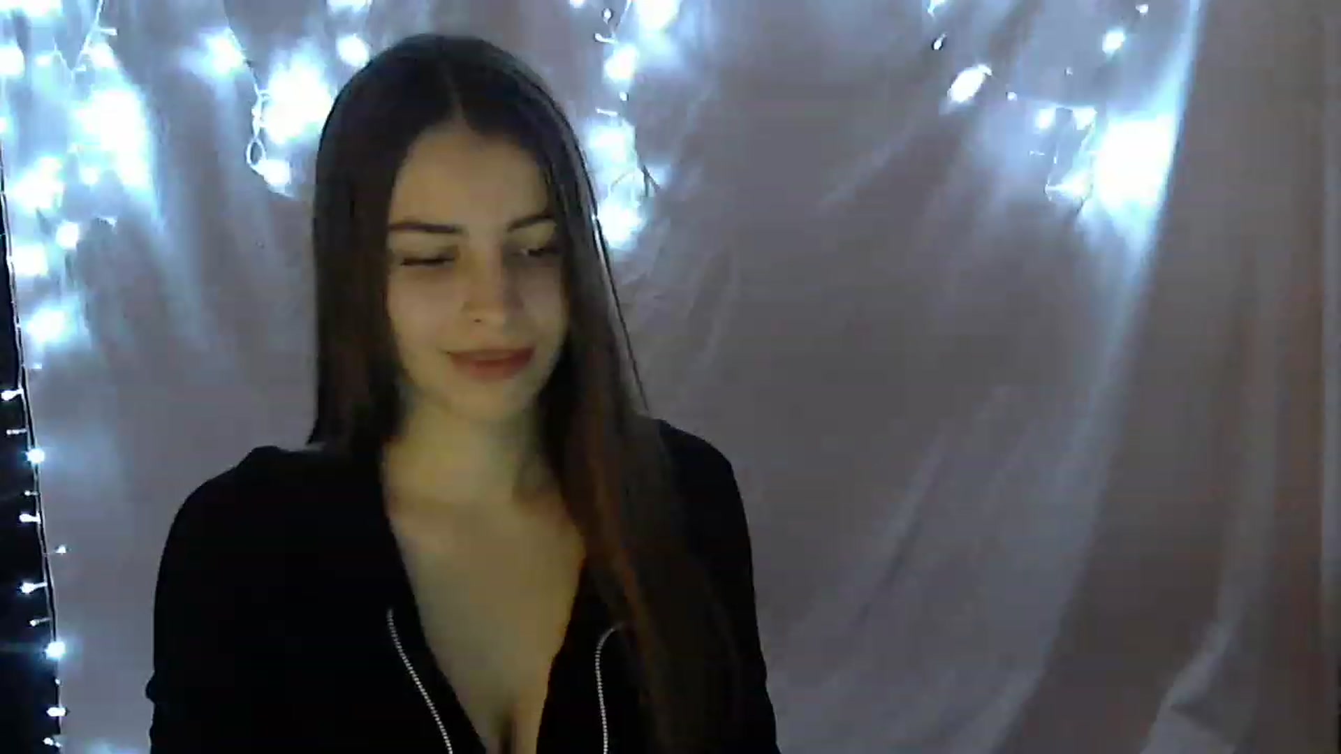 Gallery image thumbnail from Airovissa's myfreecams stream on, 11/14/2022, 14:00 image 11 of 20