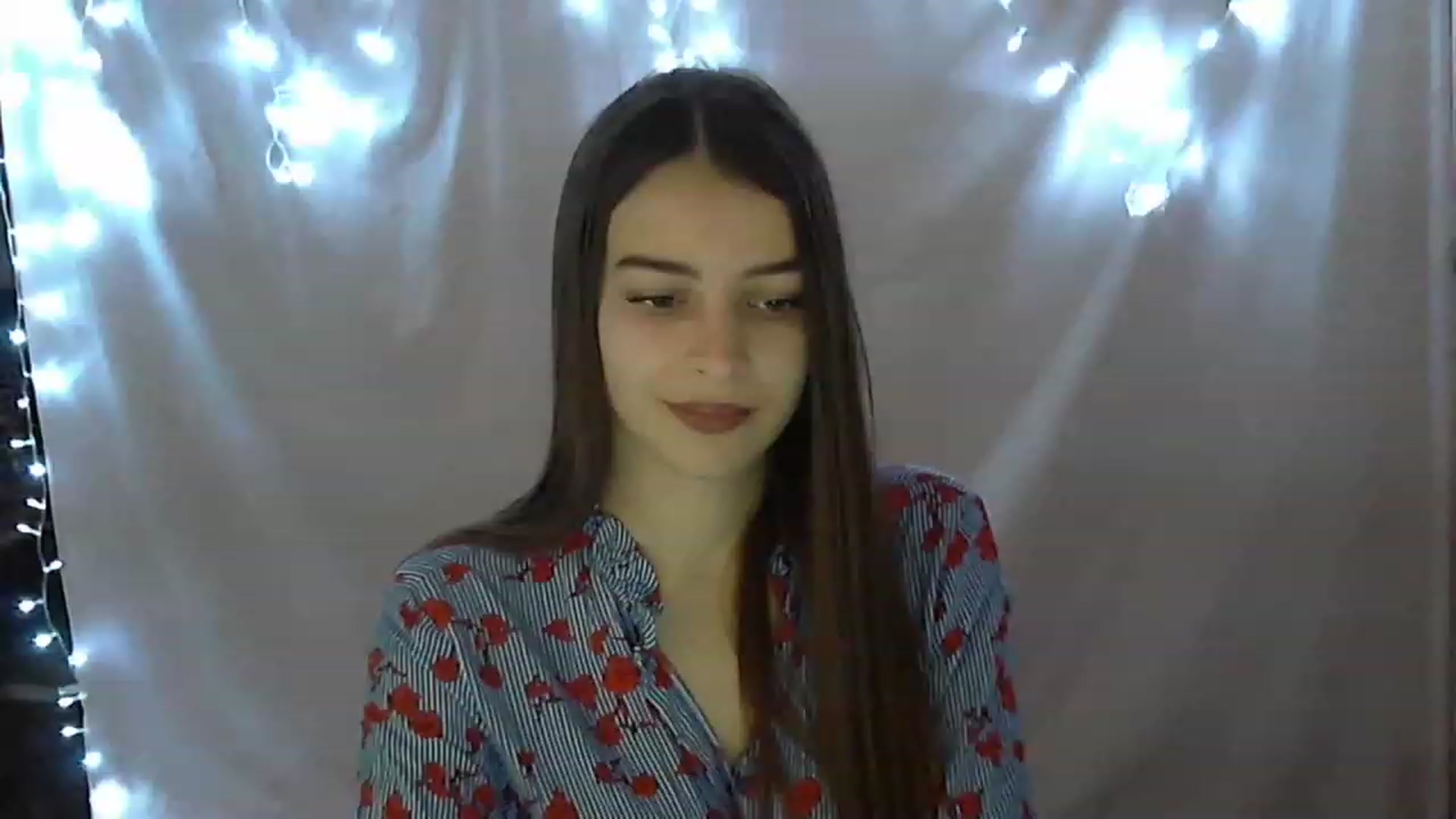 Gallery image thumbnail from Airovissa's myfreecams stream on, 11/15/2022, 09:22 image 1 of 20
