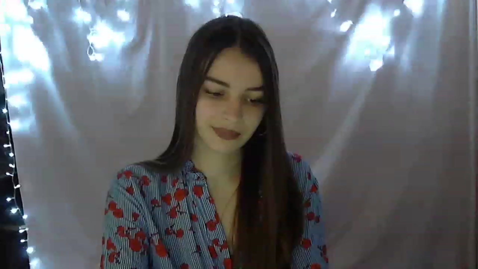 Gallery image thumbnail from Airovissa's myfreecams stream on, 11/15/2022, 09:22 image 16 of 20