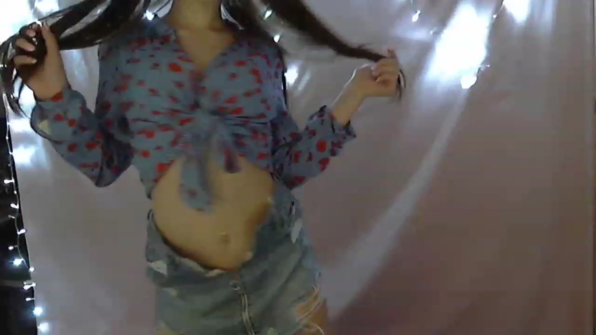 Gallery image thumbnail from Airovissa's myfreecams stream on, 11/15/2022, 09:22 image 6 of 20
