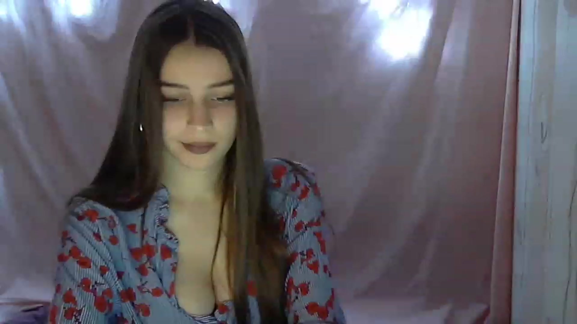 Gallery image thumbnail from Airovissa's myfreecams stream on, 11/20/2022, 16:25 image 18 of 20