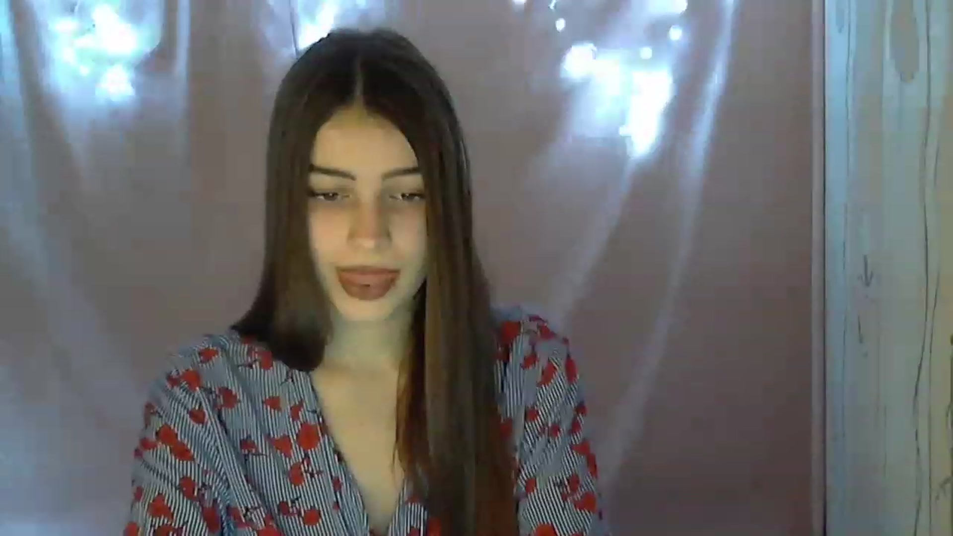 Gallery image thumbnail from Airovissa's myfreecams stream on, 11/27/2022, 09:40 image 11 of 20