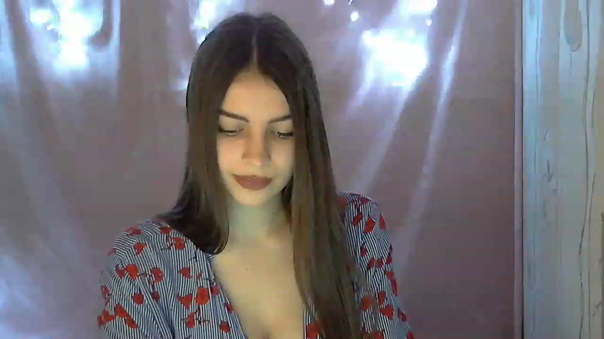 Gallery image thumbnail from Airovissa's myfreecams stream on, 11/27/2022, 10:35 image 18 of 20