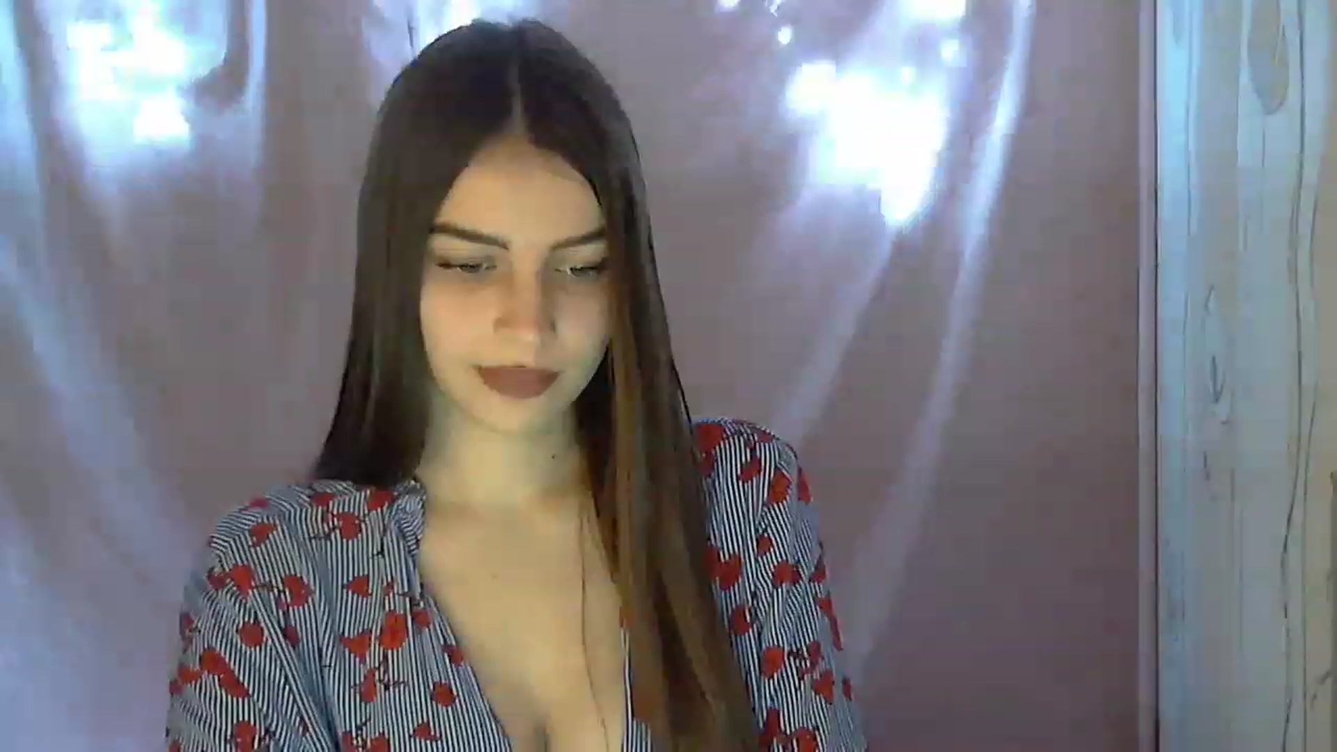Gallery image thumbnail from Airovissa's myfreecams stream on, 11/27/2022, 10:35 image 12 of 20