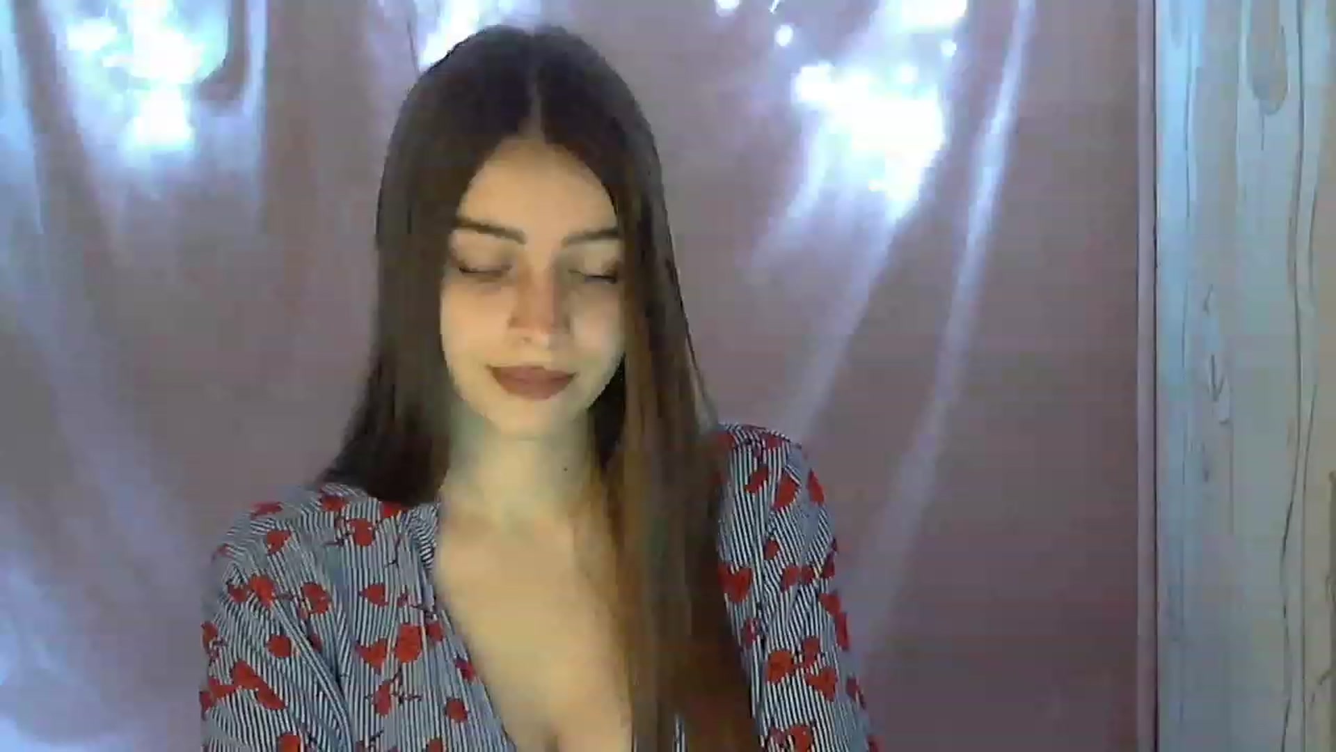 Gallery image thumbnail from Airovissa's myfreecams stream on, 11/27/2022, 10:35 image 13 of 20