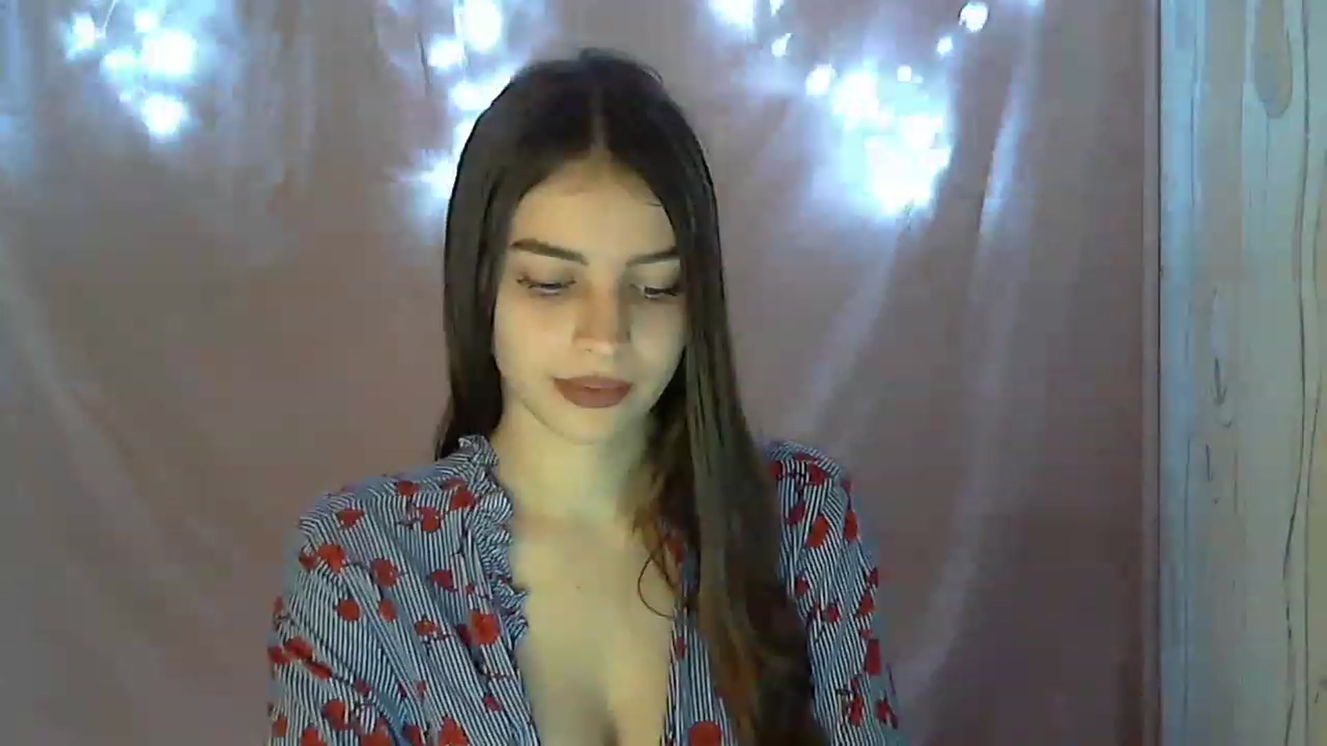 Gallery image thumbnail from Airovissa's myfreecams stream on, 11/28/2022, 09:46 image 8 of 20