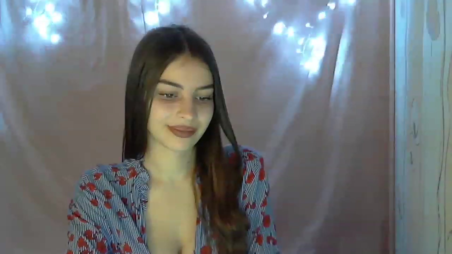 Gallery image thumbnail from Airovissa's myfreecams stream on, 11/28/2022, 10:08 image 5 of 20