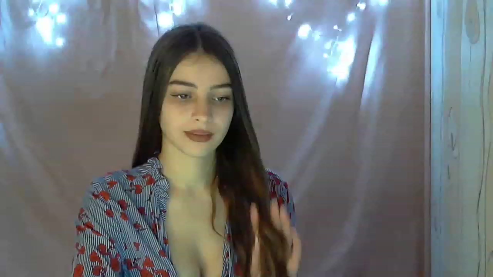 Gallery image thumbnail from Airovissa's myfreecams stream on, 11/28/2022, 10:08 image 10 of 20