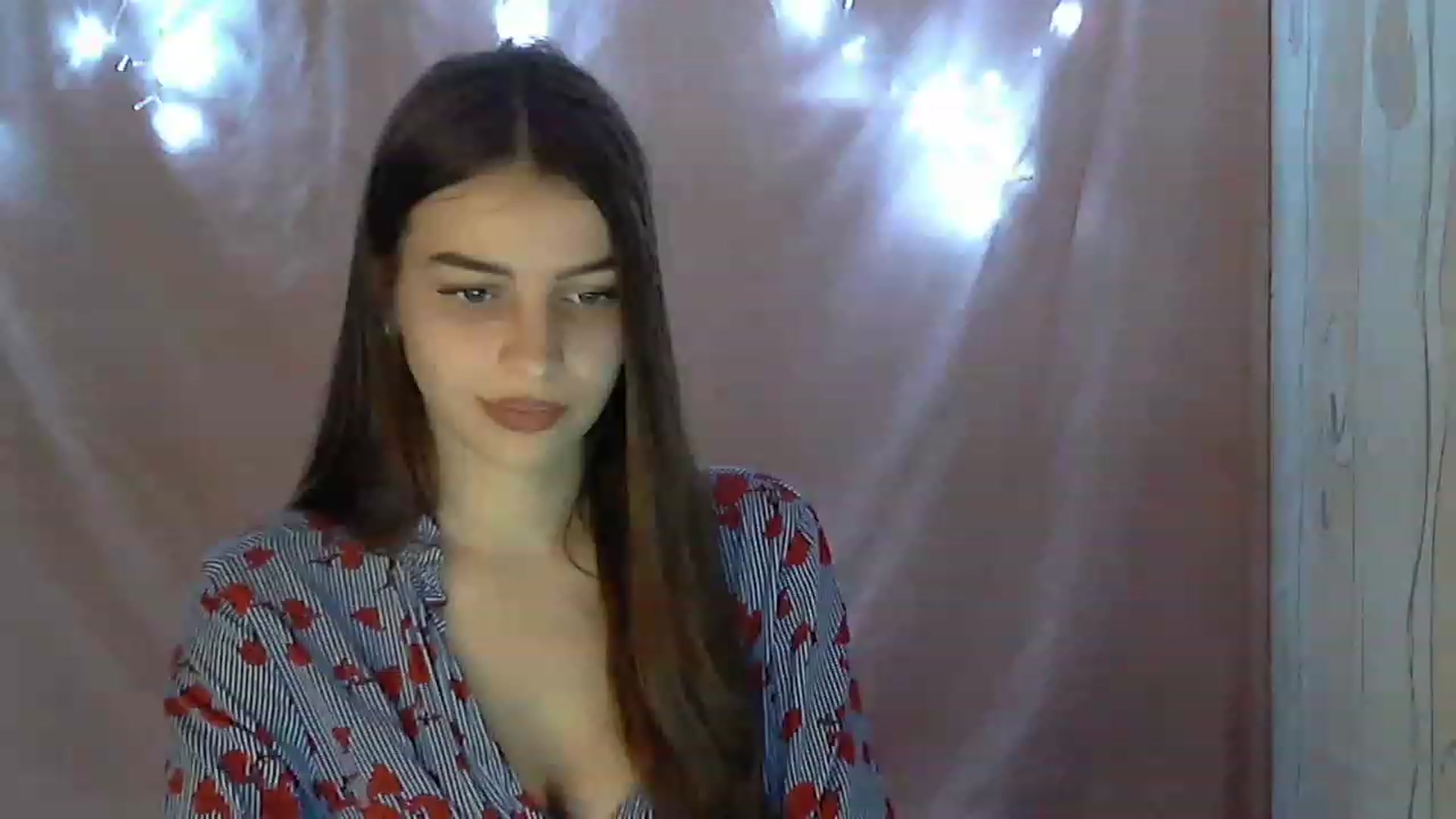 Gallery image thumbnail from Airovissa's myfreecams stream on, 11/28/2022, 11:59 image 20 of 20