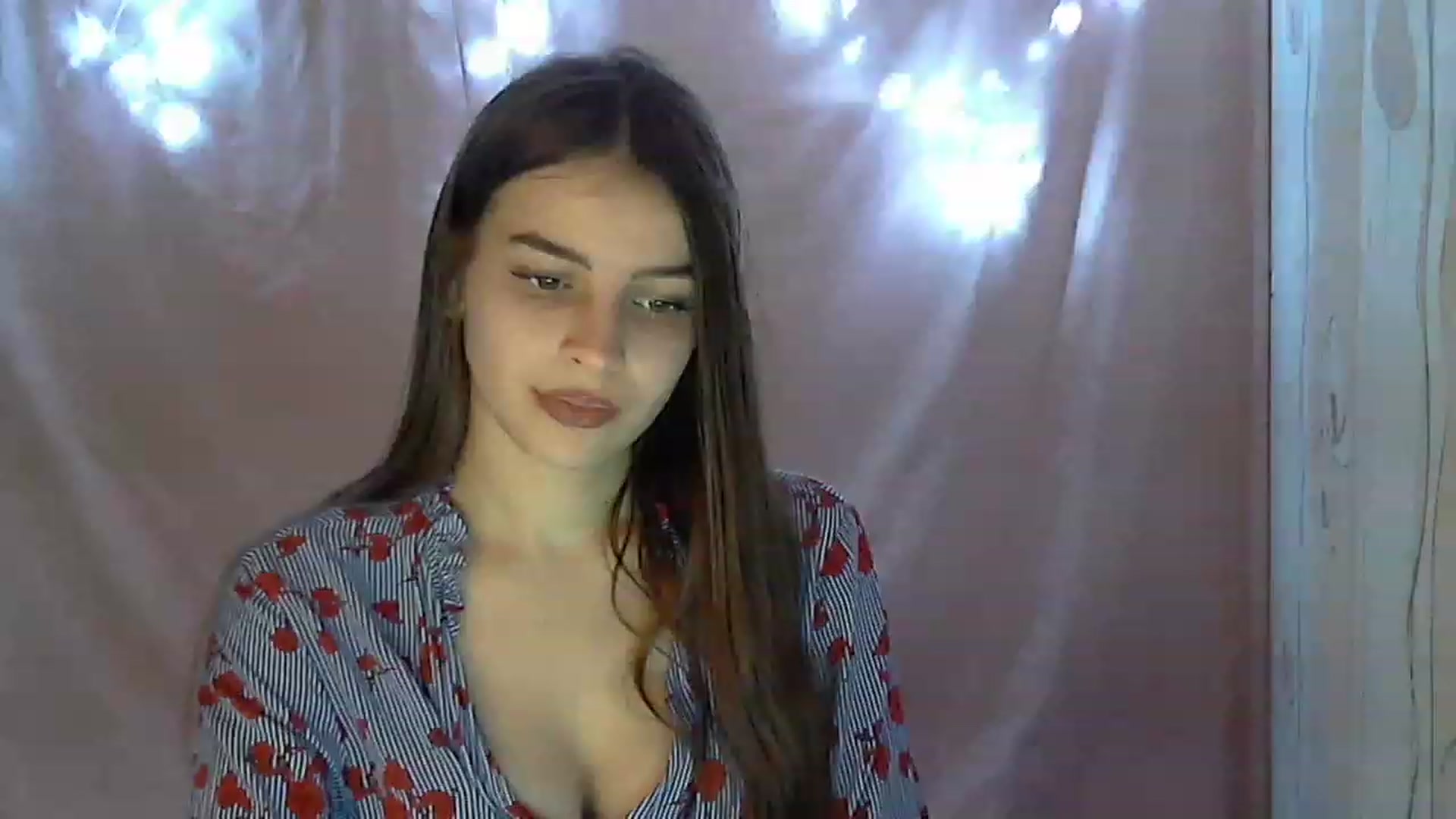 Gallery image thumbnail from Airovissa's myfreecams stream on, 11/28/2022, 11:59 image 6 of 20