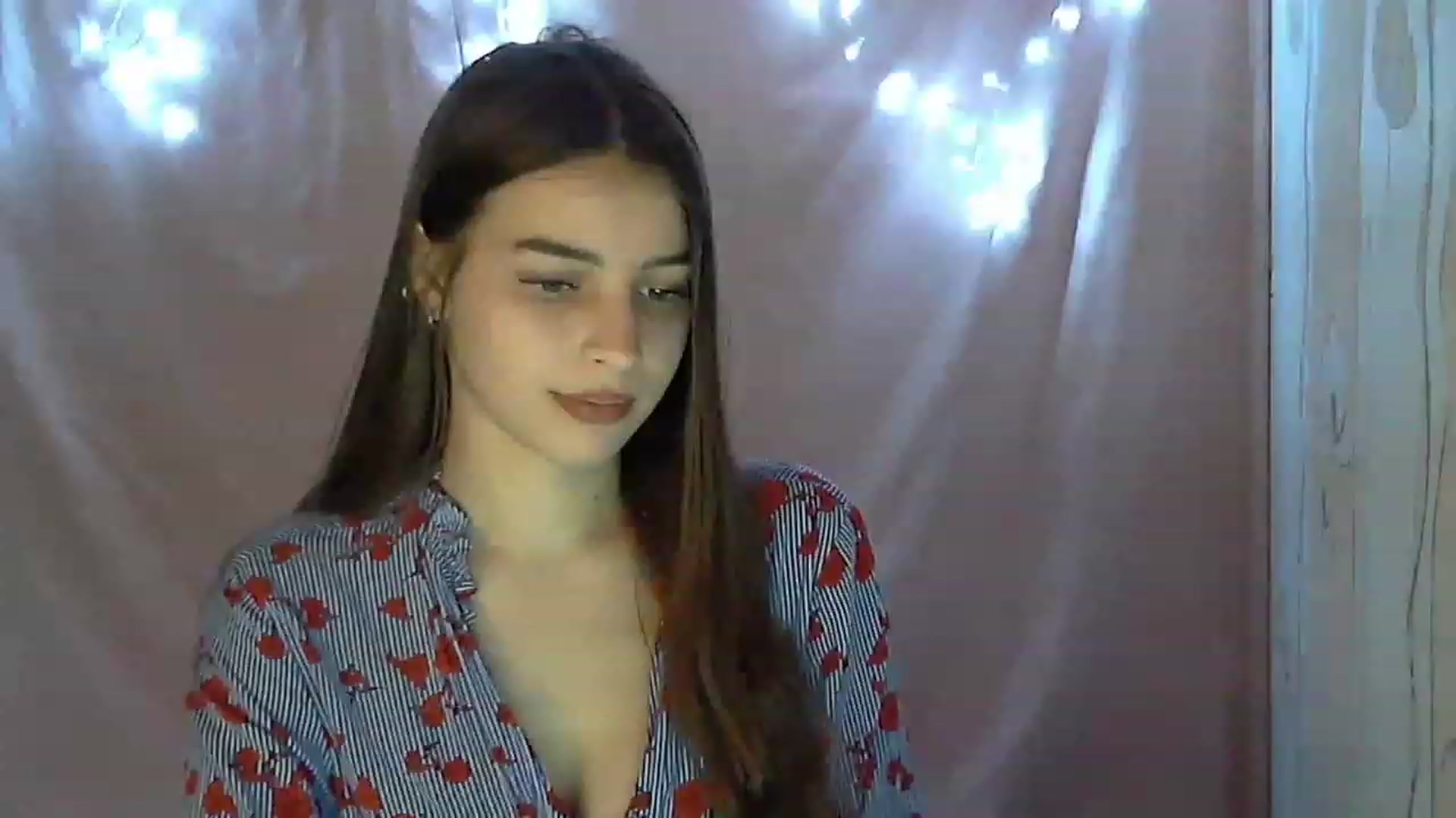 Gallery image thumbnail from Airovissa's myfreecams stream on, 11/28/2022, 11:59 image 2 of 20