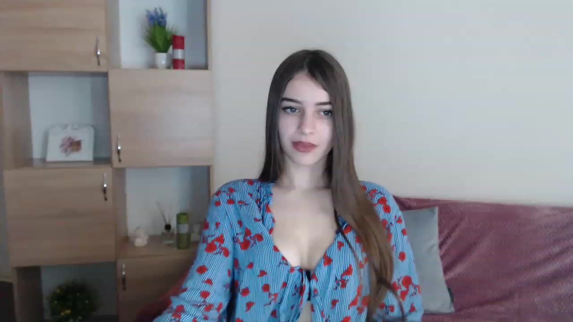 Gallery image thumbnail from Airovissa's myfreecams stream on, 12/05/2022, 09:22 image 17 of 20