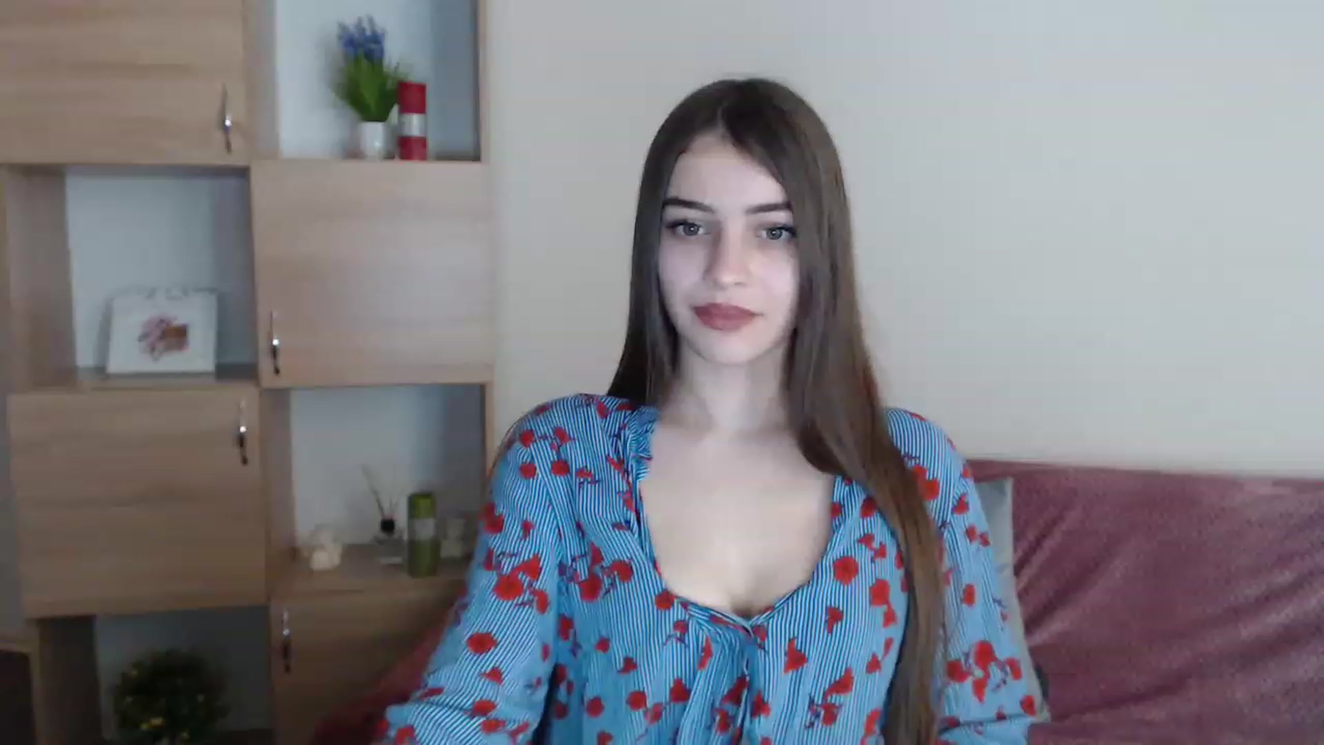 Gallery image thumbnail from Airovissa's myfreecams stream on, 12/05/2022, 09:22 image 13 of 20