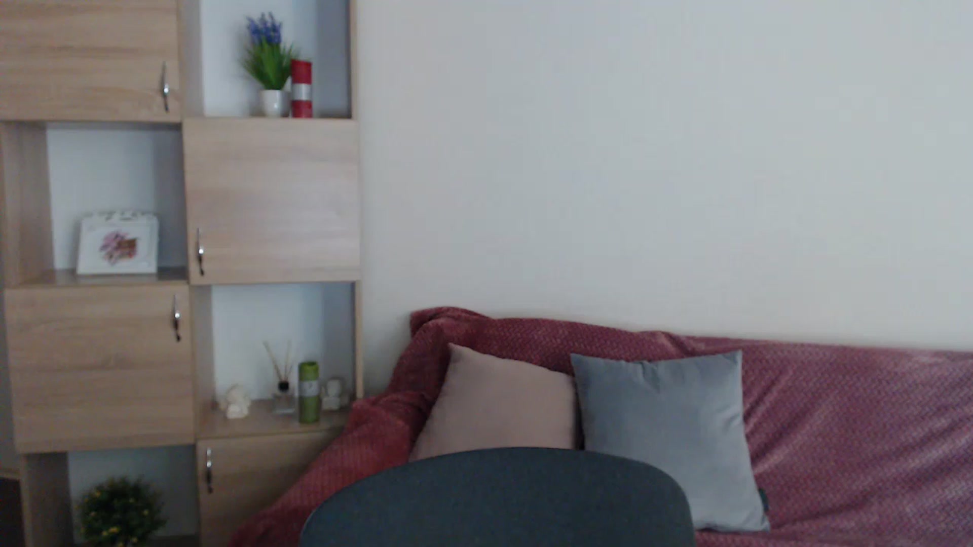 Gallery image thumbnail from Airovissa's myfreecams stream on, 12/05/2022, 10:17 image 5 of 20