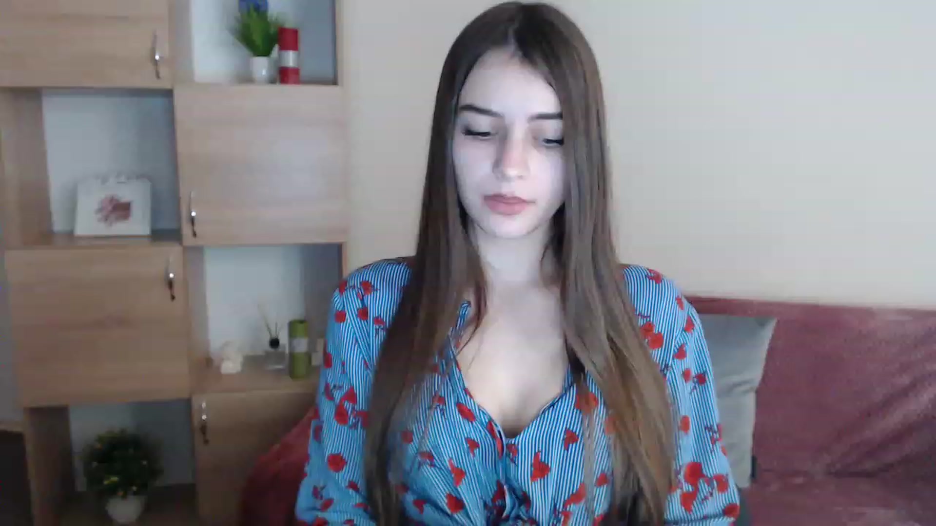 Gallery image thumbnail from Airovissa's myfreecams stream on, 12/05/2022, 11:11 image 20 of 20